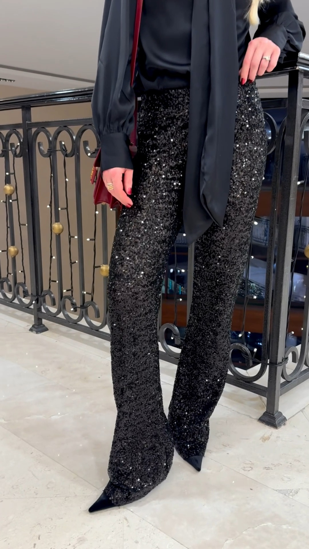 Zara sequin flare pants on sale under $60 (size up)

New Year’s Eve outfit, all black party look, sequin pants

#LTKHoliday #LTKFindsUnder100 #LTKSaleAlert