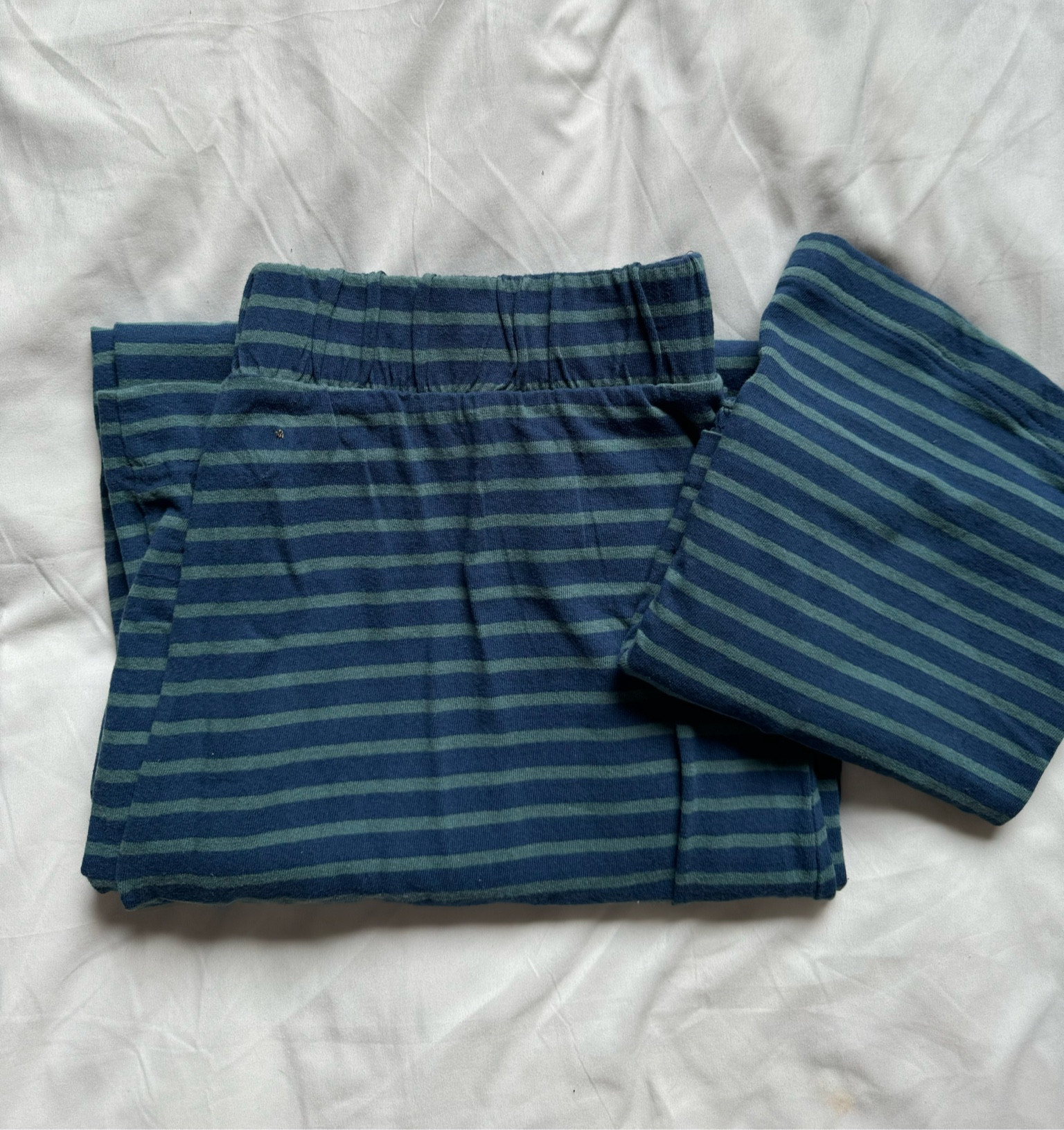 free people stripped set, size M! 💙🌊