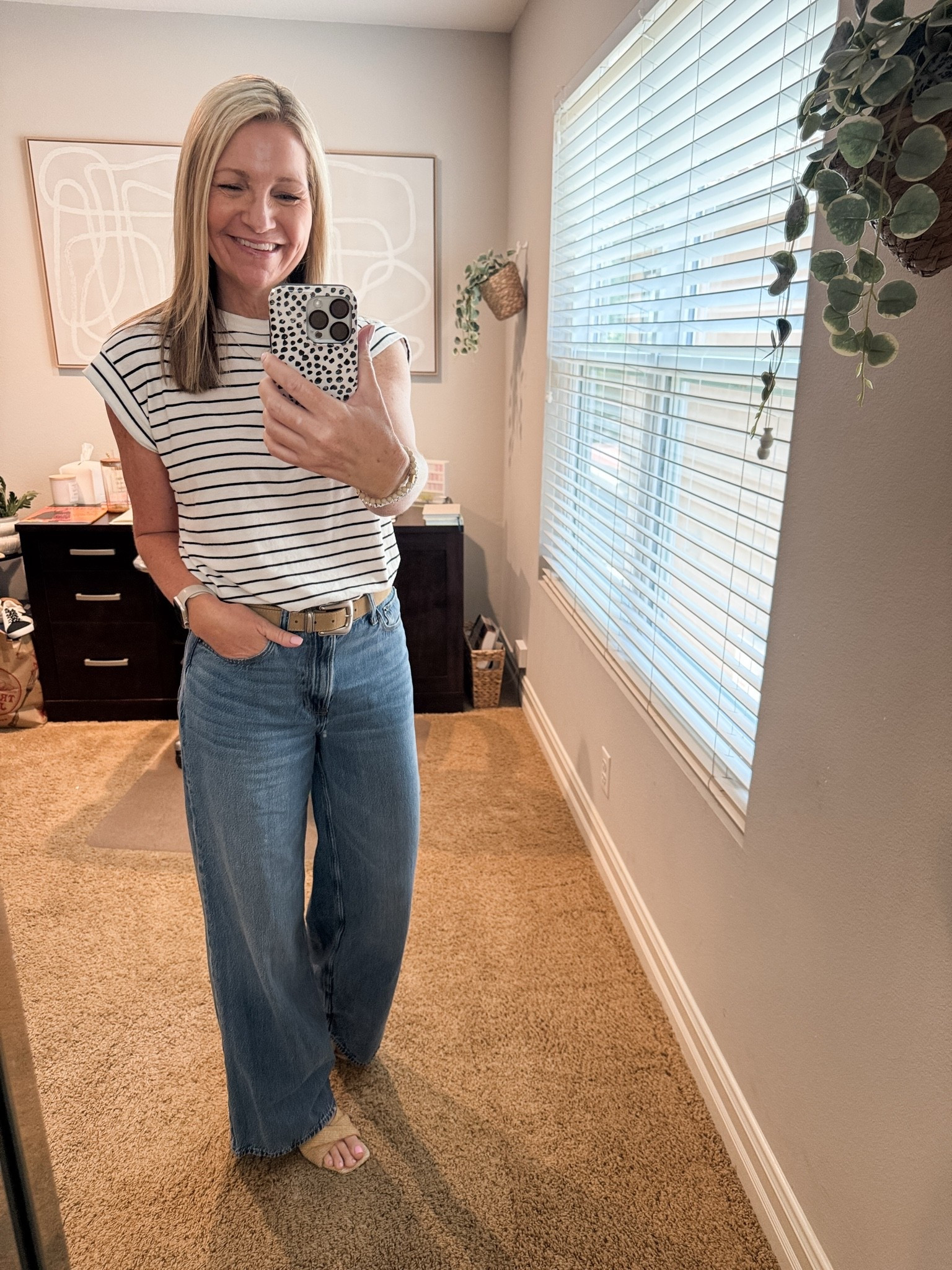 Work from home outfit in my Abercrombie high rise wide leg jeans. I sized up for a looser fit on these and they are one of my favorite pairs. They are 20% off through tomorrow with the promo code.

#LTKxAbercrombie #LTKootd #LTKSaleAlert
