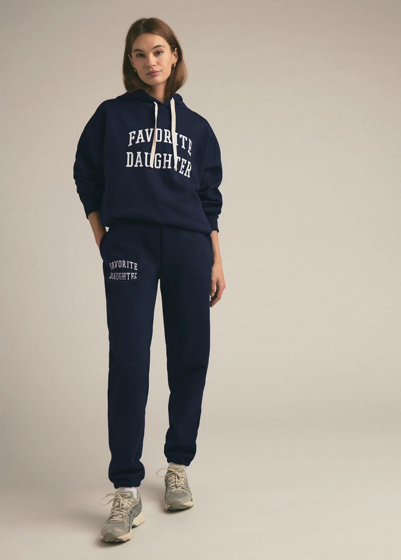 THE COLLEGIATE JOGGER | Favorite Daughter