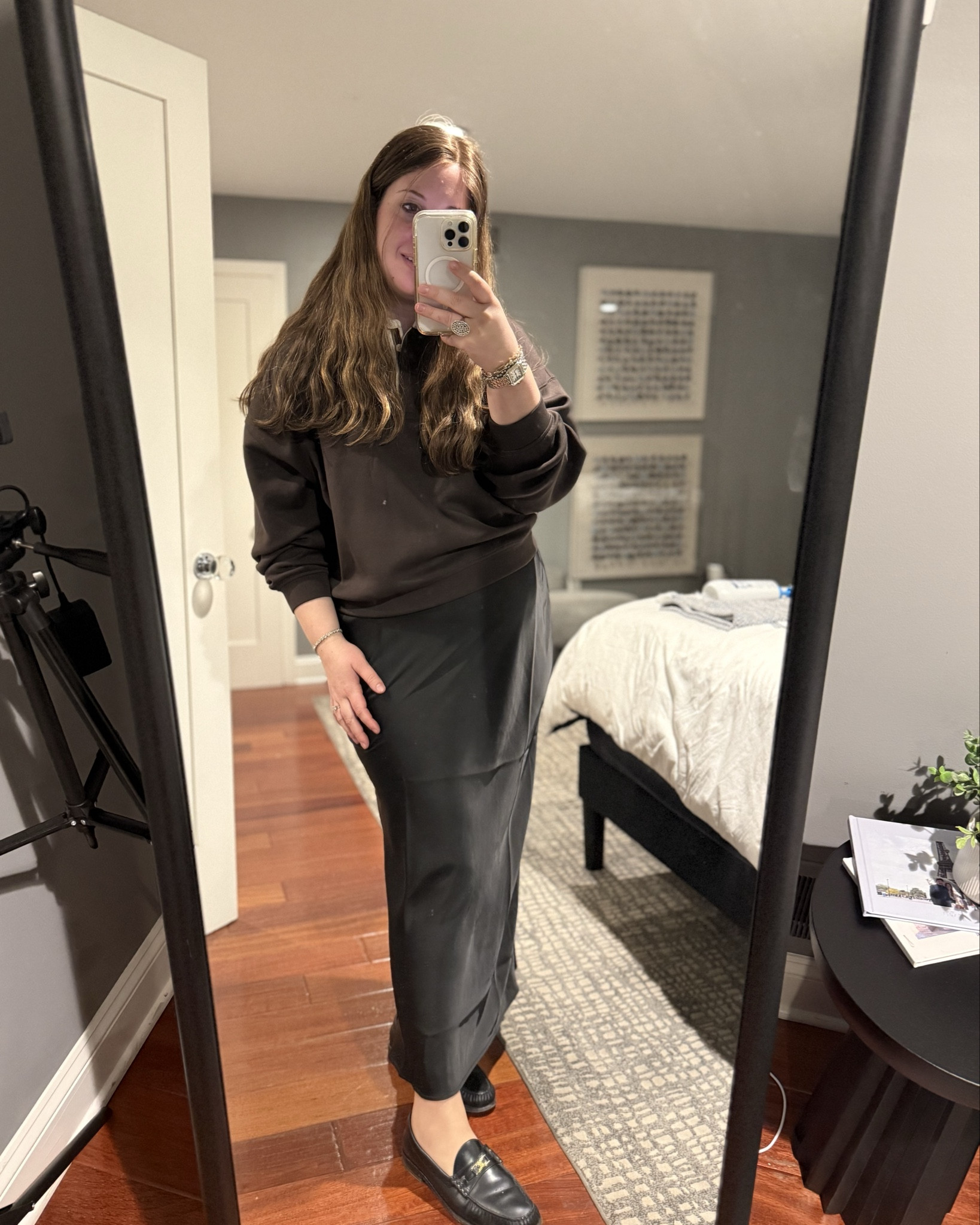 Polo scuba top is Jcrew I’m in a size Large - it’s an oversized top (between sizes-size down)
Slip skirt is ASOS I’m wearing a size 14- it runs loose , so between sizes- size down 

#LTKMidsize #LTKFindsUnder50 #LTKStyleTip
