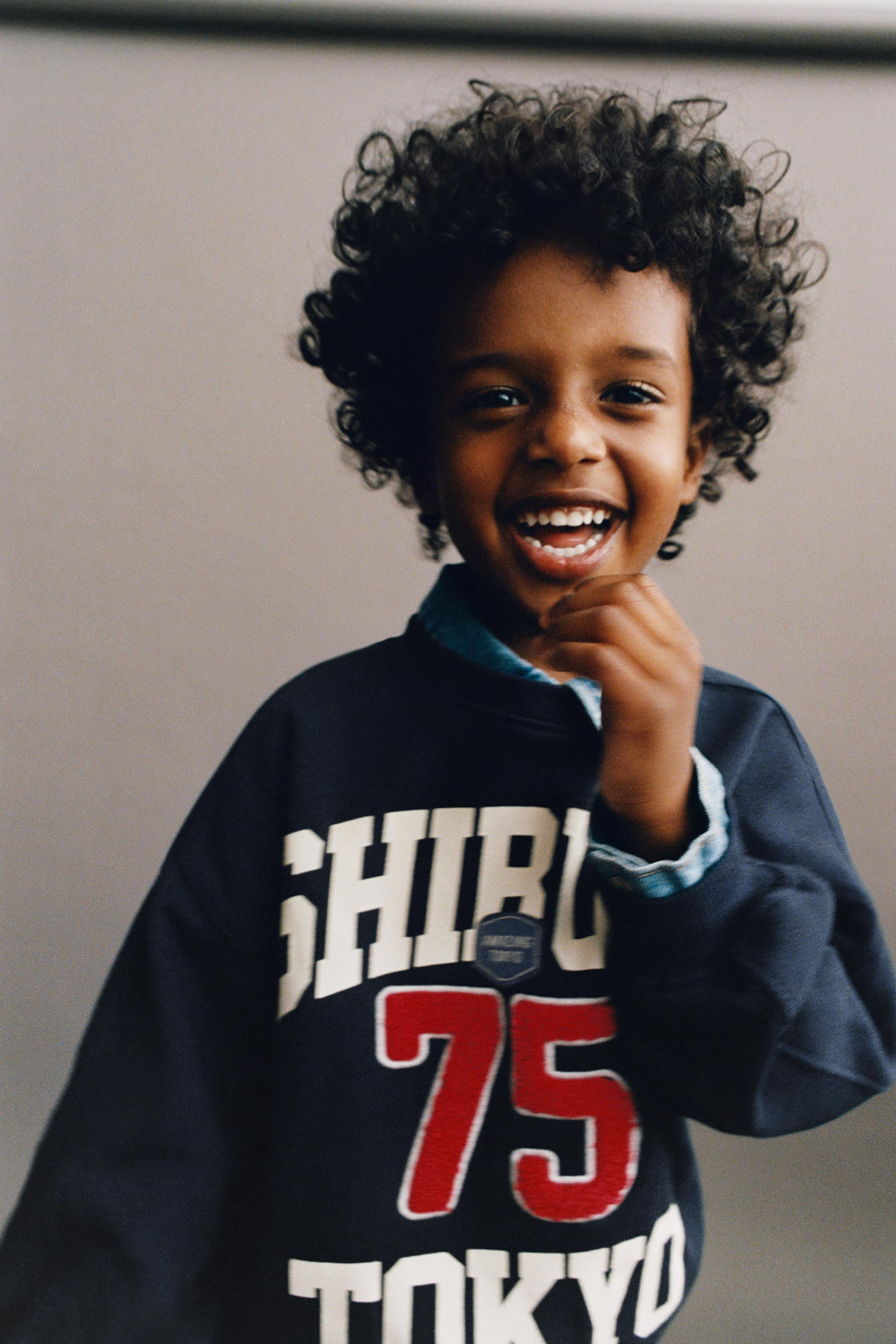 TEXT PATCH SWEATSHIRT | Zara US