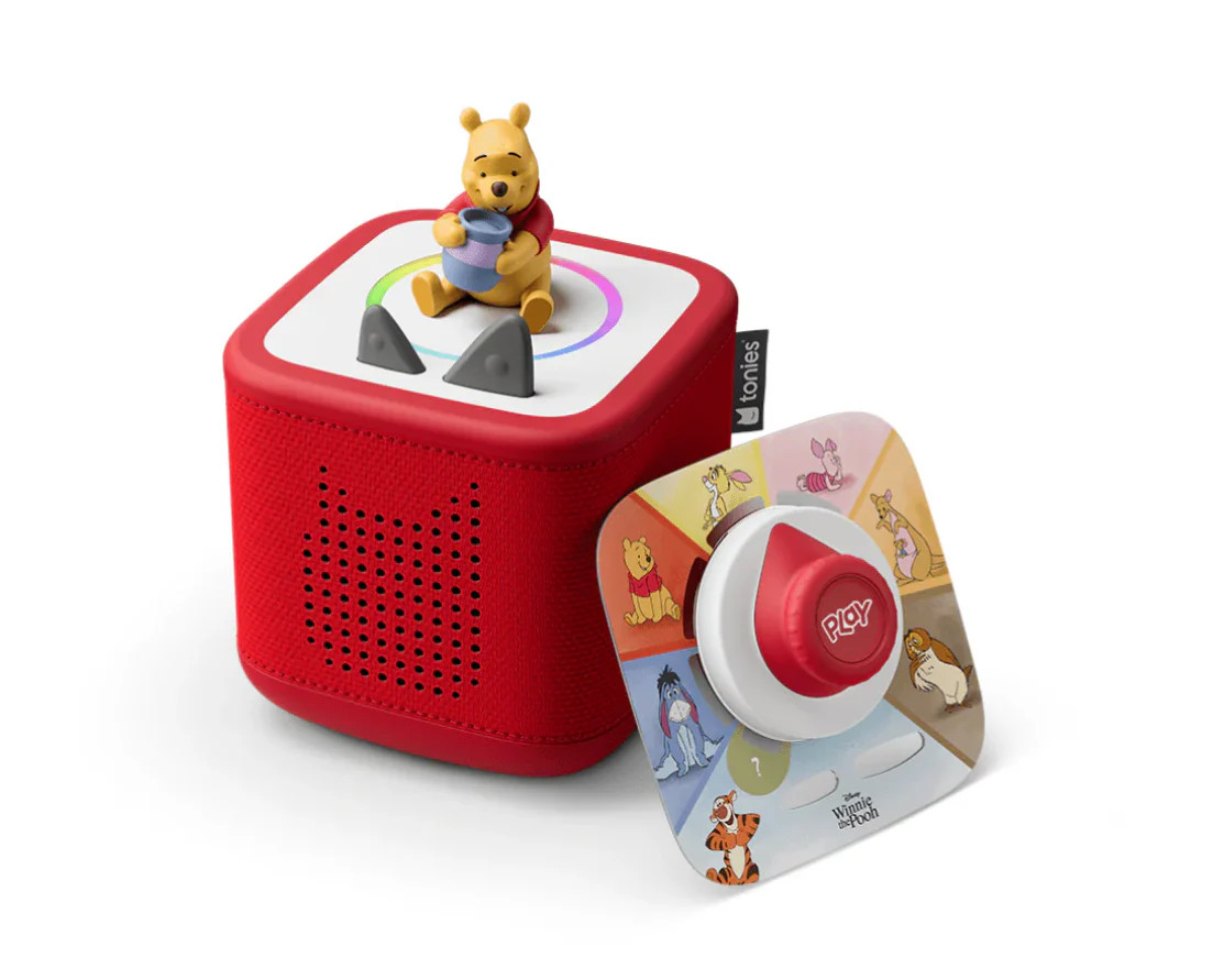Toniebox 2 Winnie the Pooh Play Set with Sunset Red Toniebox | Safari LTD