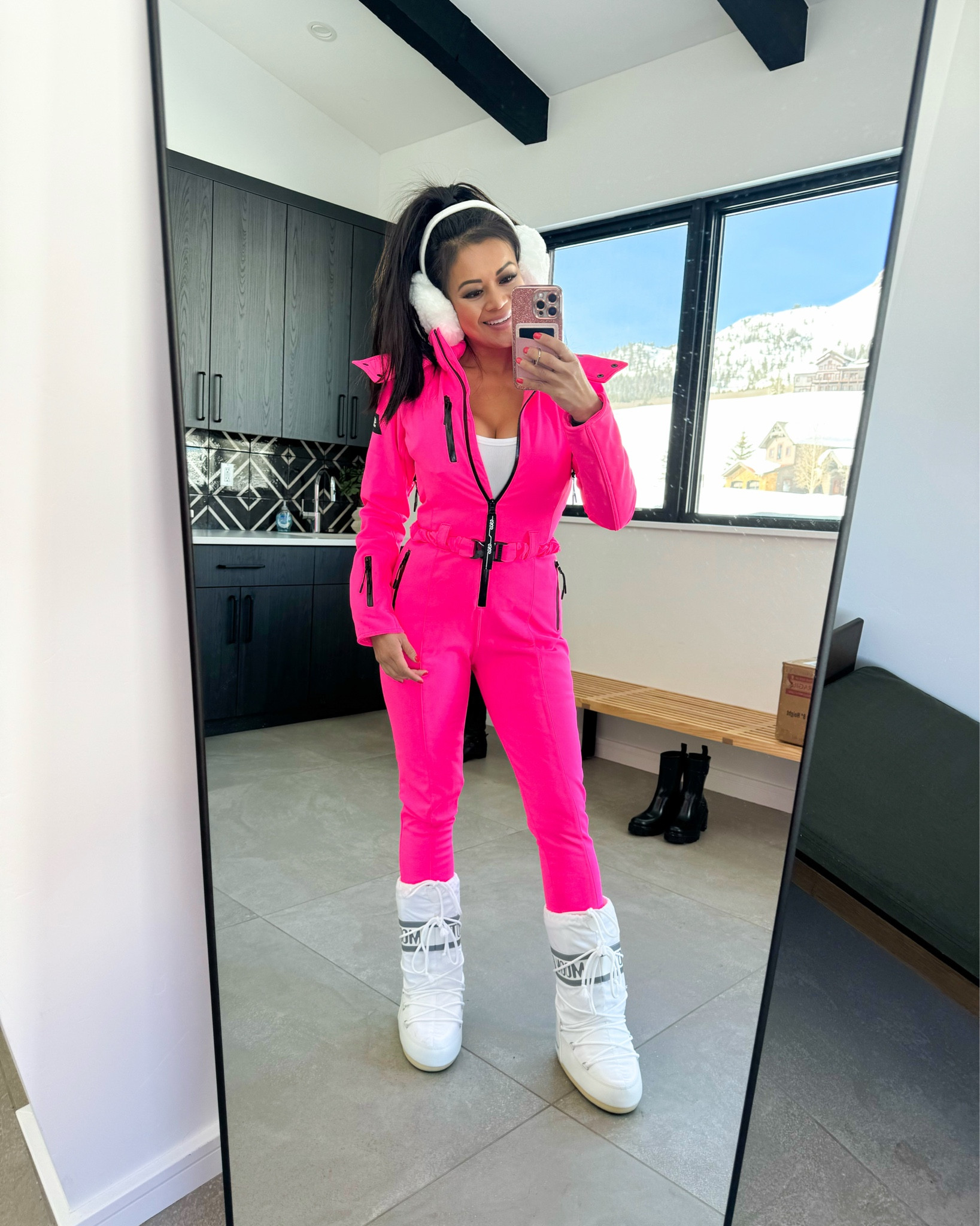 Moon boots are on sale!! Been borrowing my gfs and finally getting my own pair! I wear Size 38 & my normal shoe size is 7-7.5