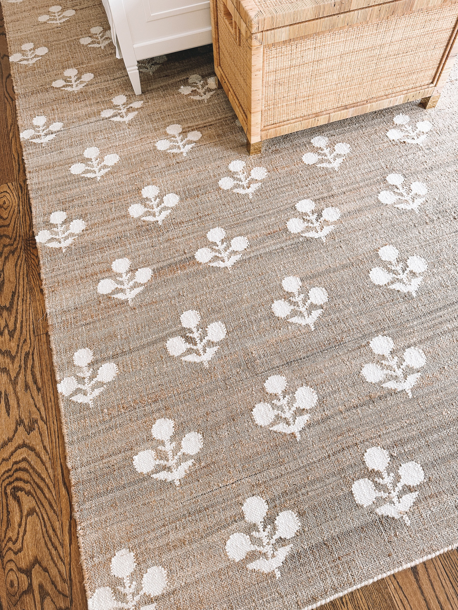 Quick reminder that Emma’s rug is on crazy sale! 

#LTKhome #LTKSale #LTKsalealert