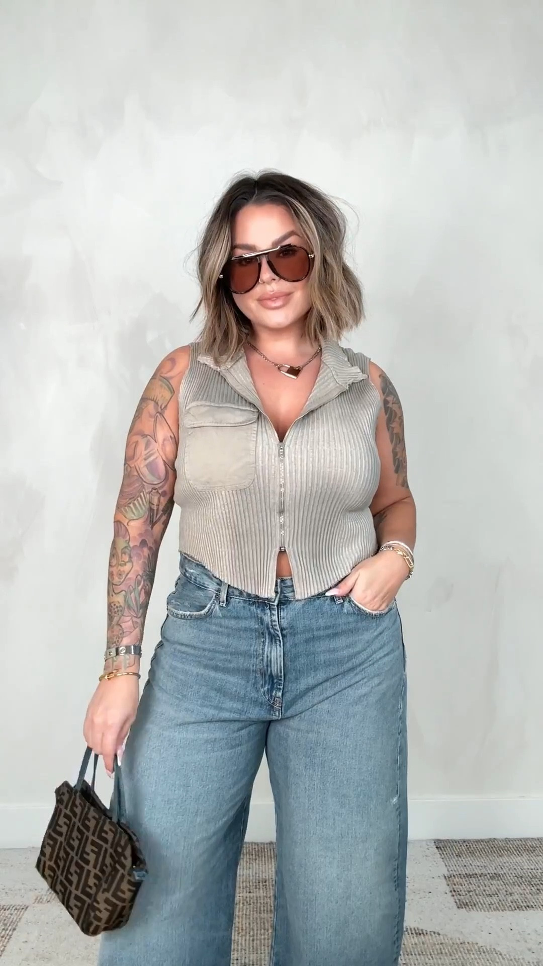 Jeans size 12 
Top L runs a little big 
Sandals size up 
Bra xxl super comfy 
Use code Shayna10 on any Miranda Frye items to save $ 
#zara #ootd #midsize 


#LTKfindsunder100 #LTKfindsunder50

Follow my LTK @shaynaslife on the @shop.LTK app to view this post and get my exclusive app-only content!

#liketkit 
@shop.ltk
https://liketk.it/5W634