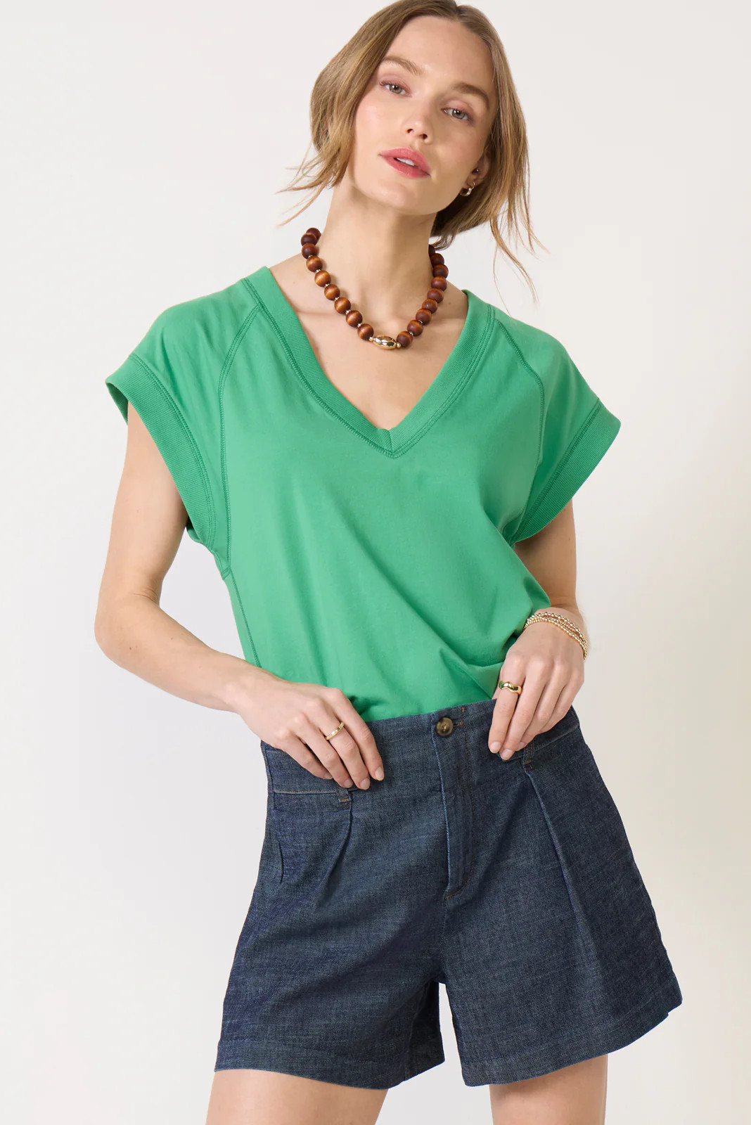 Nora V Neck Muscle Tee | Evereve