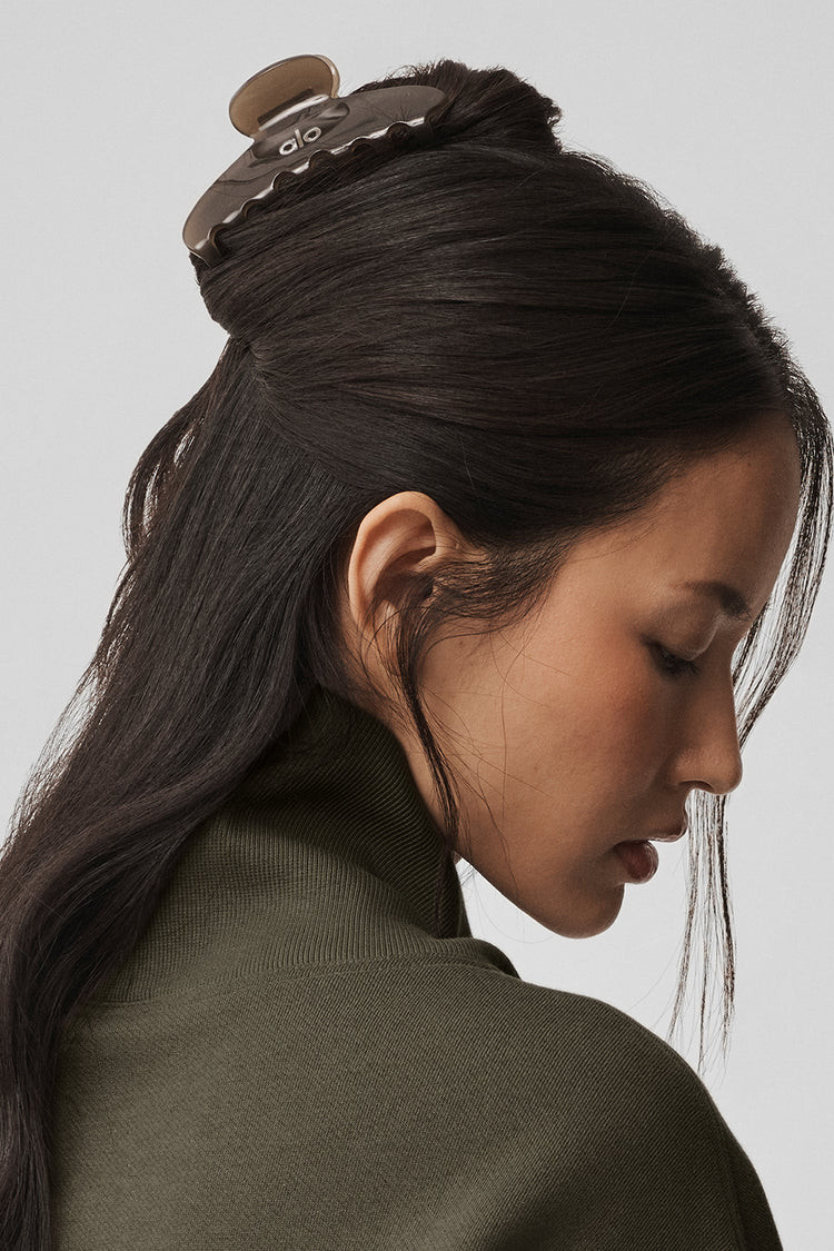 90's Claw Clip | Alo Yoga (US)