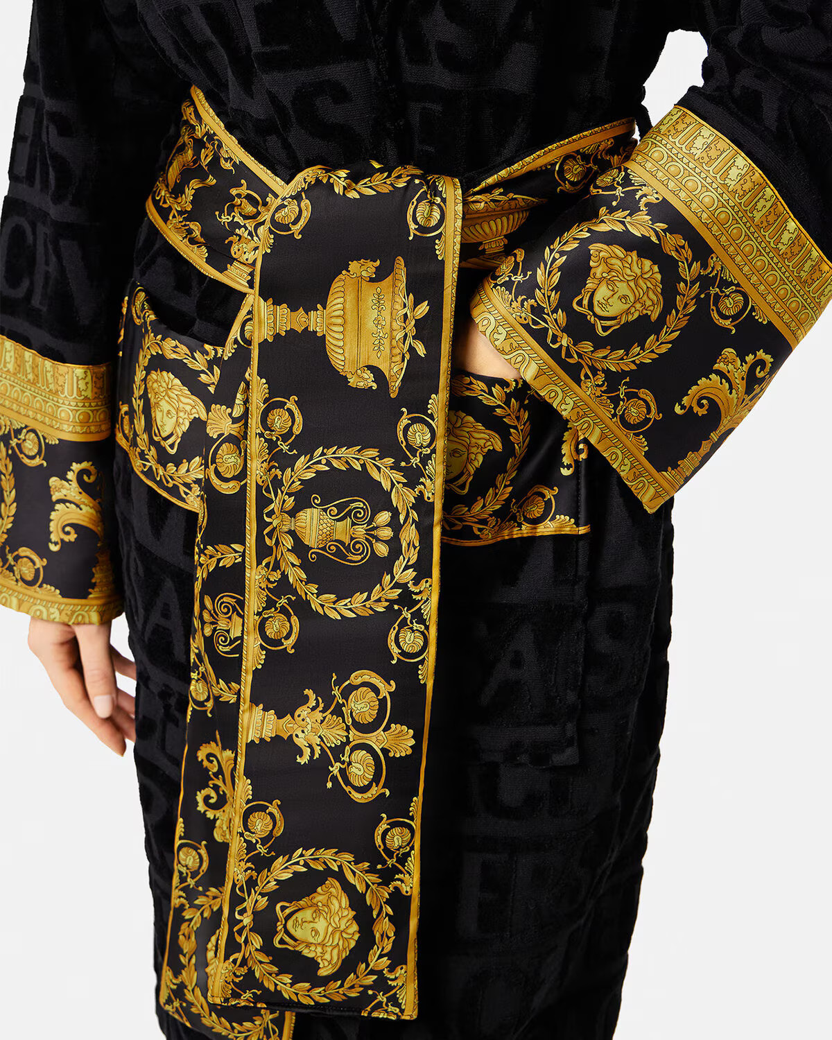 I ♡ Baroque Bathrobe | Versace (US)