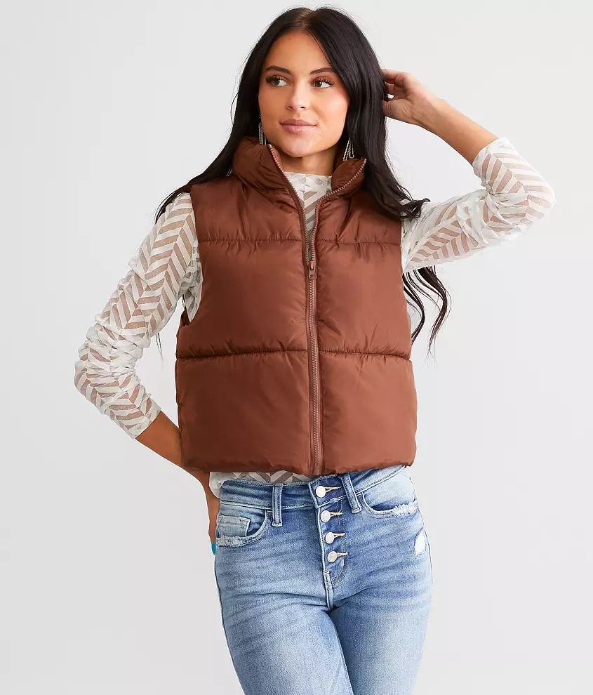 Cropped Puffer Vest | Buckle
