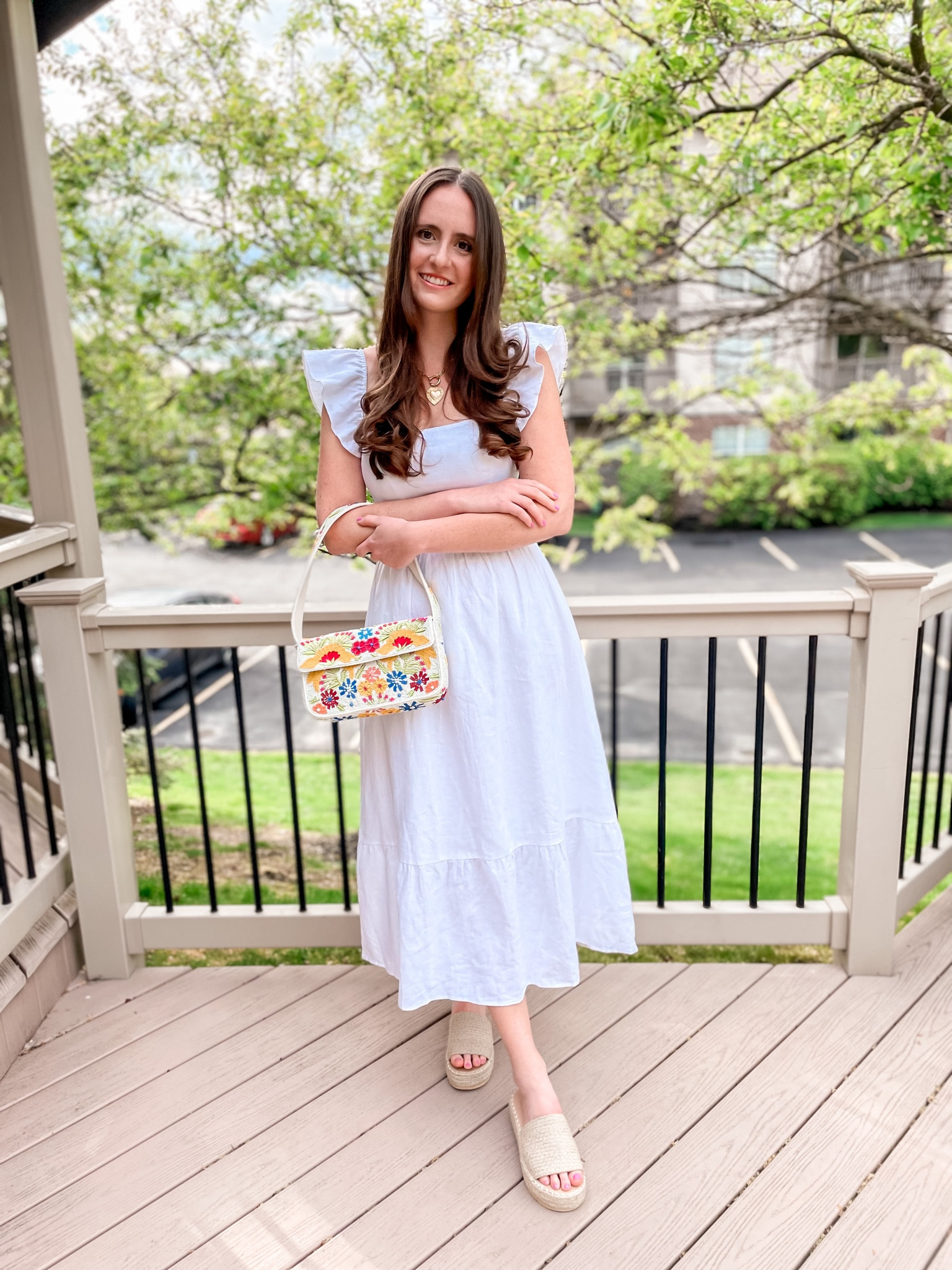 Reformation sale, summer dress, grand millennial, under $200, linen dress, midi dress, white dress, feminine, Lucila linen dress, white

#LTKSeasonal #LTKsalealert #LTKFind