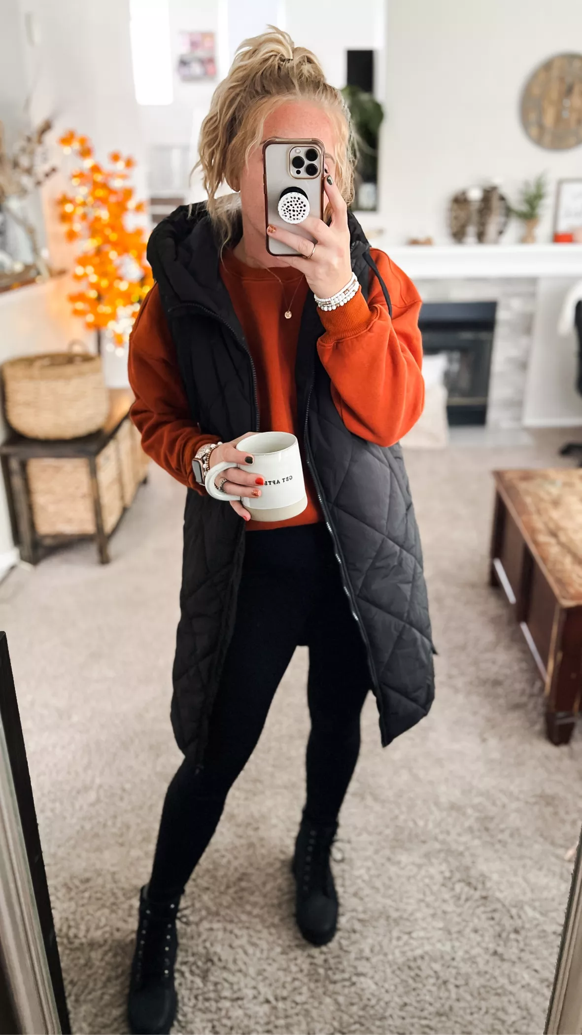 How to Style Black Leggings. Winter Outfit Ideas 2023 with