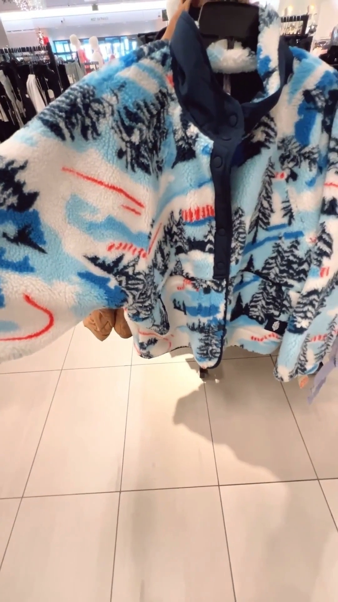 This fleece jacket is perfect for the ski slopes to the lodge. Very soft and plush!

This would make an amazing gift!

#LTKSeasonal #LTKOver40 #LTKSaleAlert #LTKU #LTKTravel #LTKgrwm #LTKootd #LTKActive #LTKvlog #LTKfitnessgoals