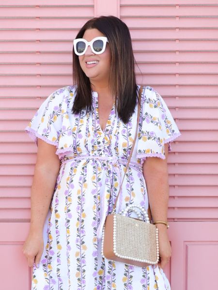 If you love a classic style dress mixed with a fresh floral print, Beyond by Vera is about to be on the top of your list. This pretty lavender print is one of my favorites! 

Add a straw bag and vintage style sunglasses for a chic look you can’t do wrong. 
#ad @beyondbyvera

Follow my shop @jamiray on the @shop.LTK app to shop this post and get my exclusive app-only content!



#LTKover40 #LTKtravel #LTKSeasonal