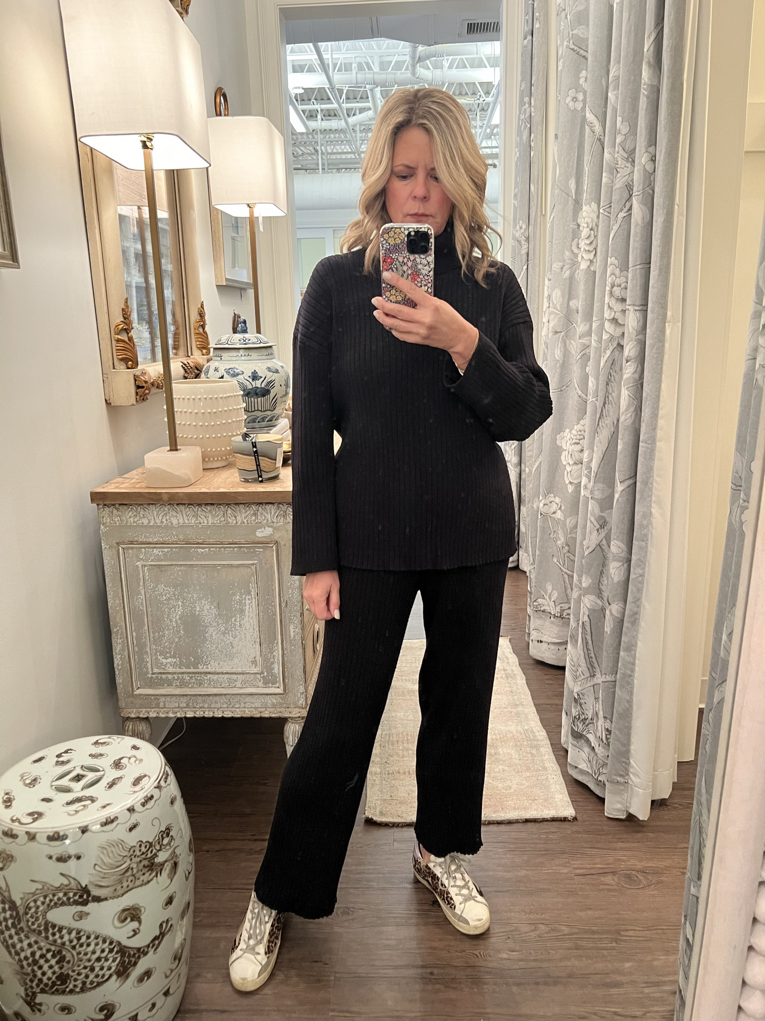 Women's 2 Piece Outfits Turtleneck Sweaters Lounge Set and Wide Leg Pants Cozy Knit Sweatsuit Sets

The casual pullover sweaters are designed with dropped raglan long sleeve, solid color, oversized loose, turtleneck, ribbed knitted, cozy, warm, trendy loungewear set. The wide-leg pants are designed with a drawstring elastic waistband relaxed fit

#LTKsalealert #LTKCyberWeek #LTKstyletip