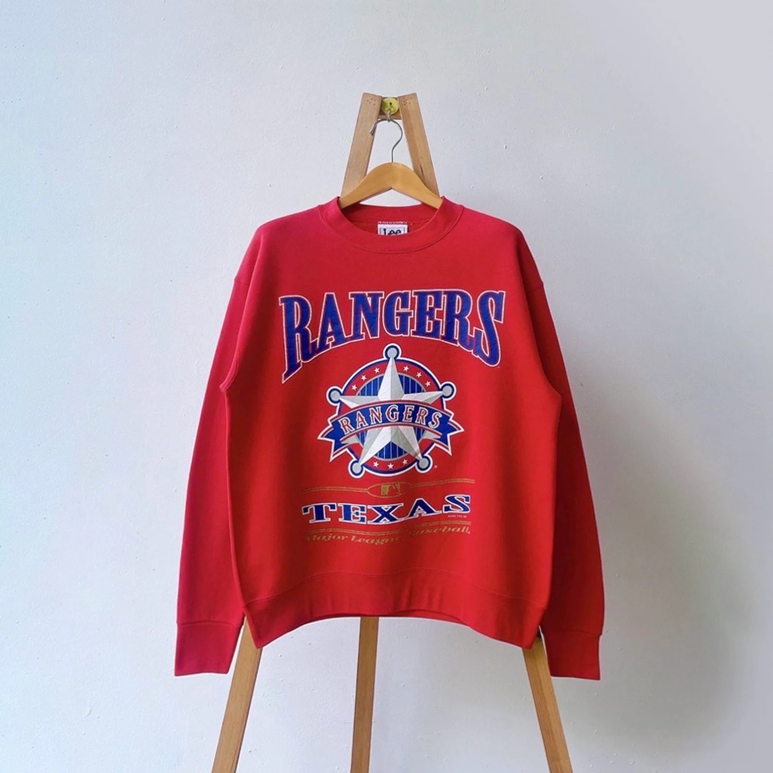 90s Texas Rangers MLB sweatshirt/ M | Etsy (US)