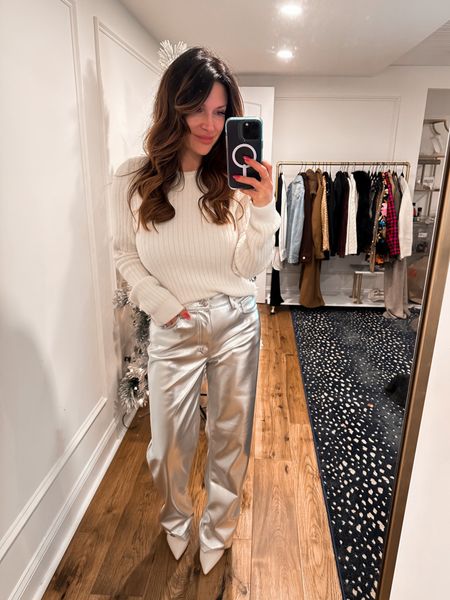 25% off these 90’s relaxed fit metallic pants. Size 28 regular but needed the 27 for more fitted look. Wearing small in sweater and it’s on sale for $35!

Holiday style, holiday outfit, neutral outfit, metallic trend

#LTKCyberWeek #LTKstyletip #LTKHoliday