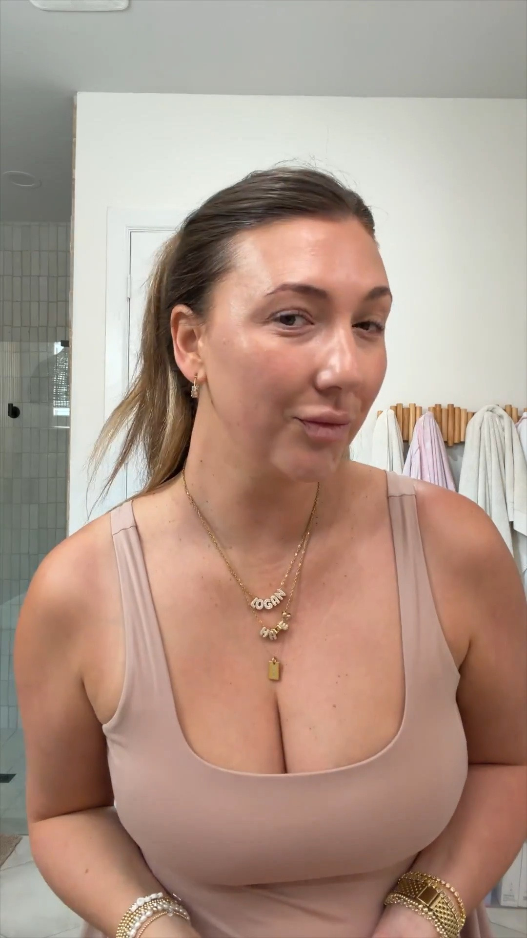 I’ve been loving merit lately! So easy to throw on and go in 5 min!

#LTKBeauty