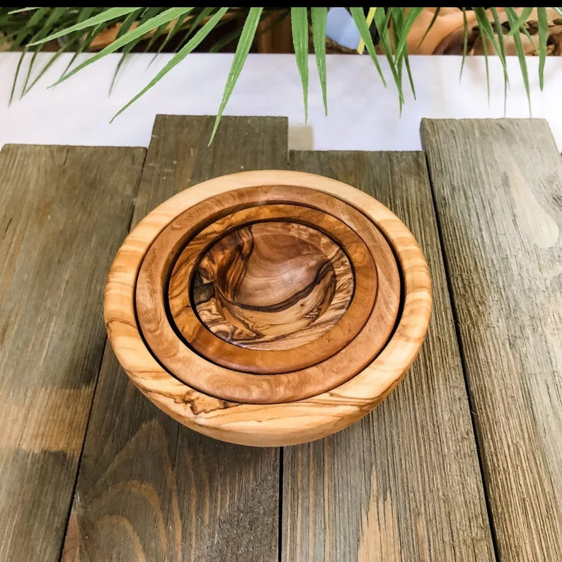 4 Nesting Olive Wood Bowls | Etsy (US)