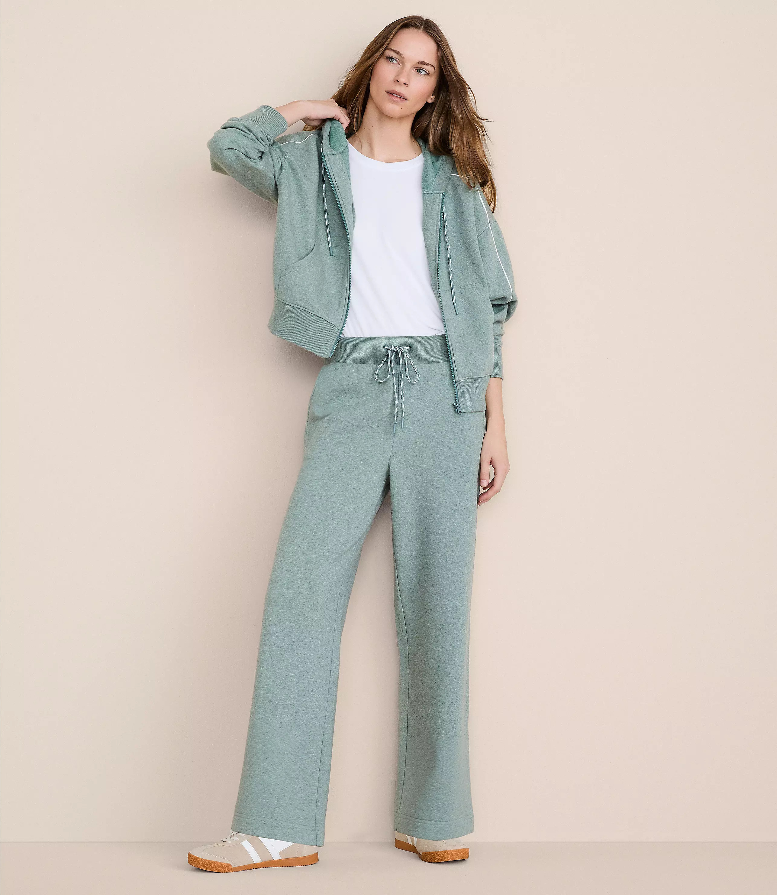 Lou & Grey Heathered Elite Fleece Wide Leg Sweatpants | LOFT