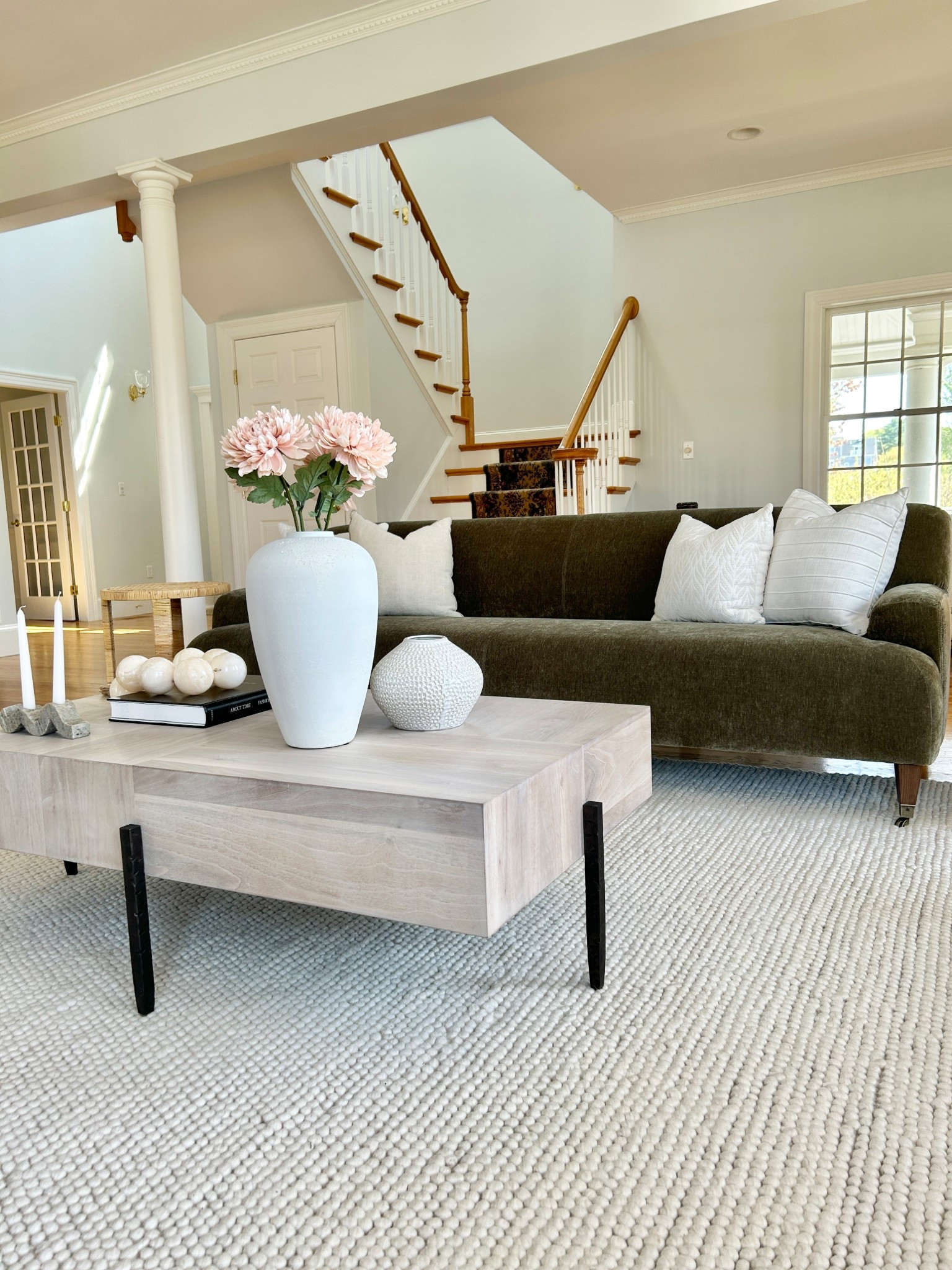 Beautiful green sofa.

#sofa

#LTKHome