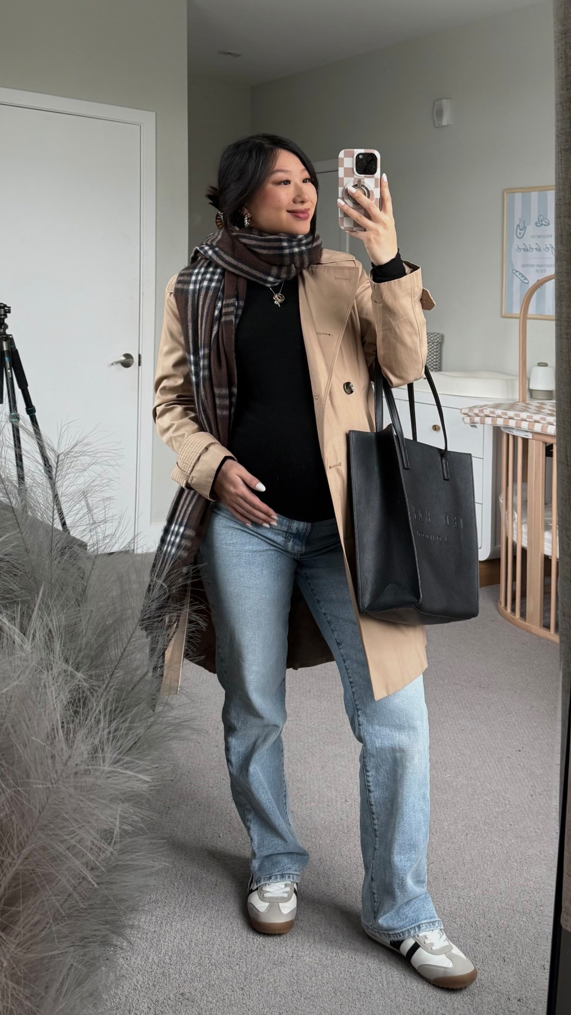 Light Wash Maternity Jeans: size 25
Ribbed Black Maternity Top: size S
Linking similar products

Outfit idea, maternity outfit, pregnant fashion, bump style, OOTD, style tips 

#LTKBump #LTKmomlife #LTKootd