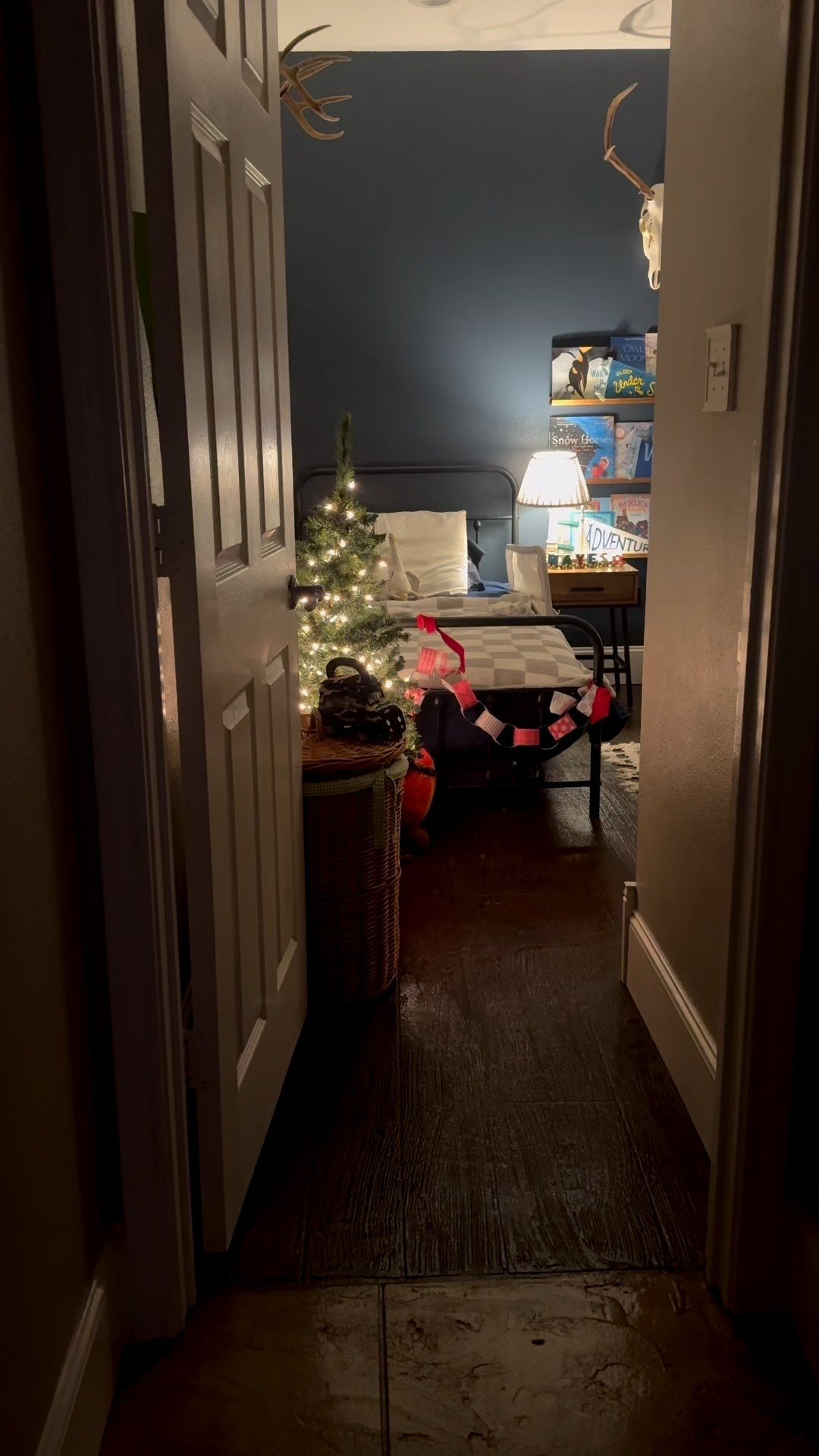 Boys’ winter bedroom 

#LTKHome #LTKKids