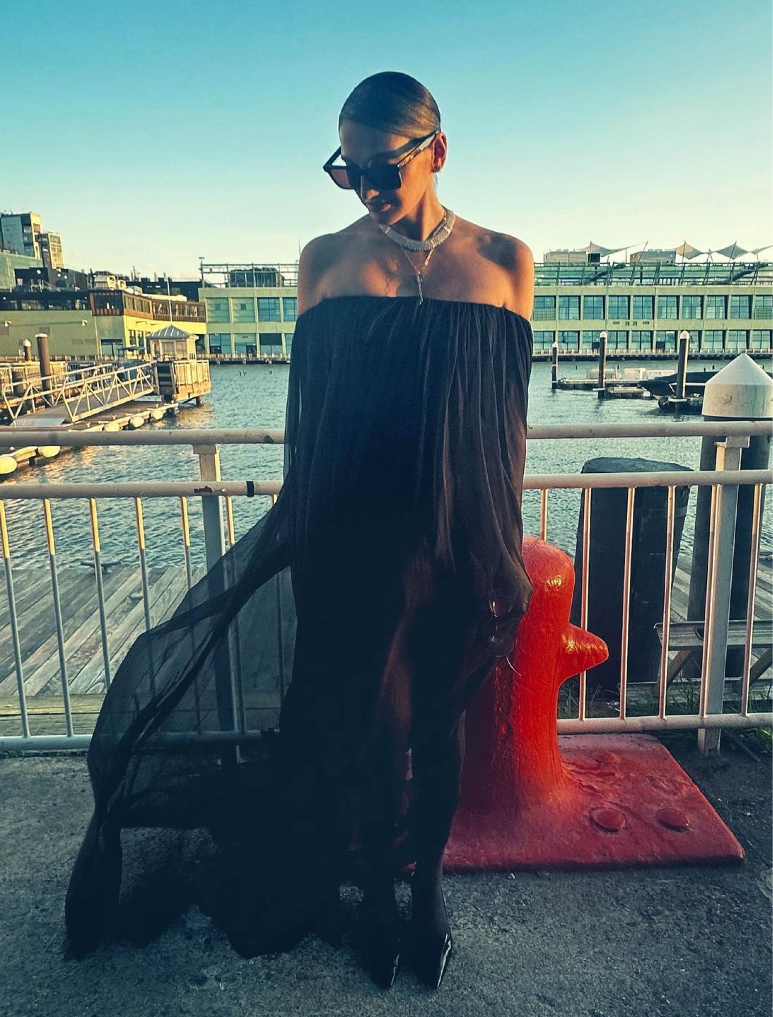 My exact Valentino dress is sold out but I linked some similar options!🖤

#LTKstyletip