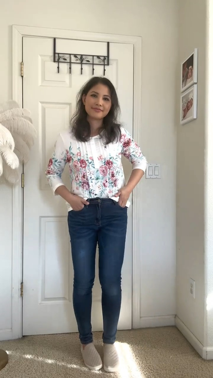 Floral tops, spring tops, spring wear 

#LTKootd #LTKSaleAlert #LTKmomlife