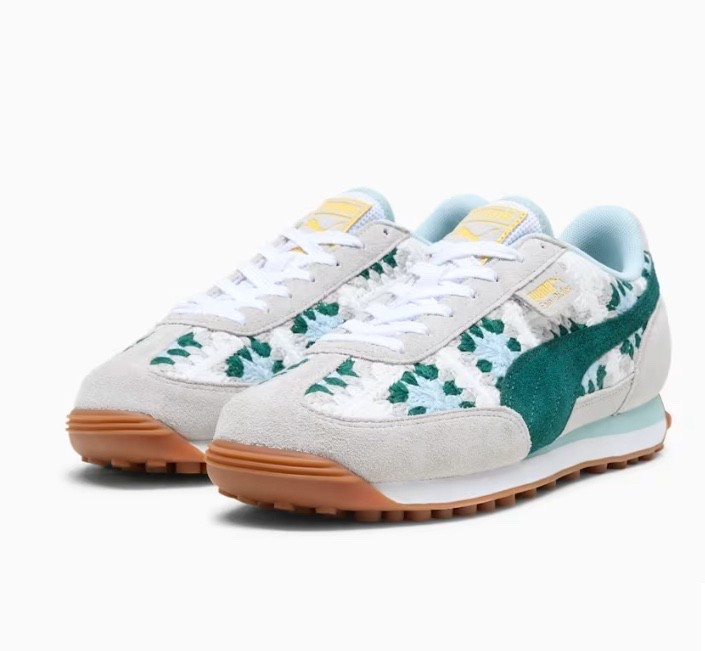 Tennis shoes - ON SALE, I love these colors! 


#puma #salefinds #LTKActive #LTKStyleTip 

#LTKSaleAlert #LTKFindsUnder100 #LTKShoeCrush