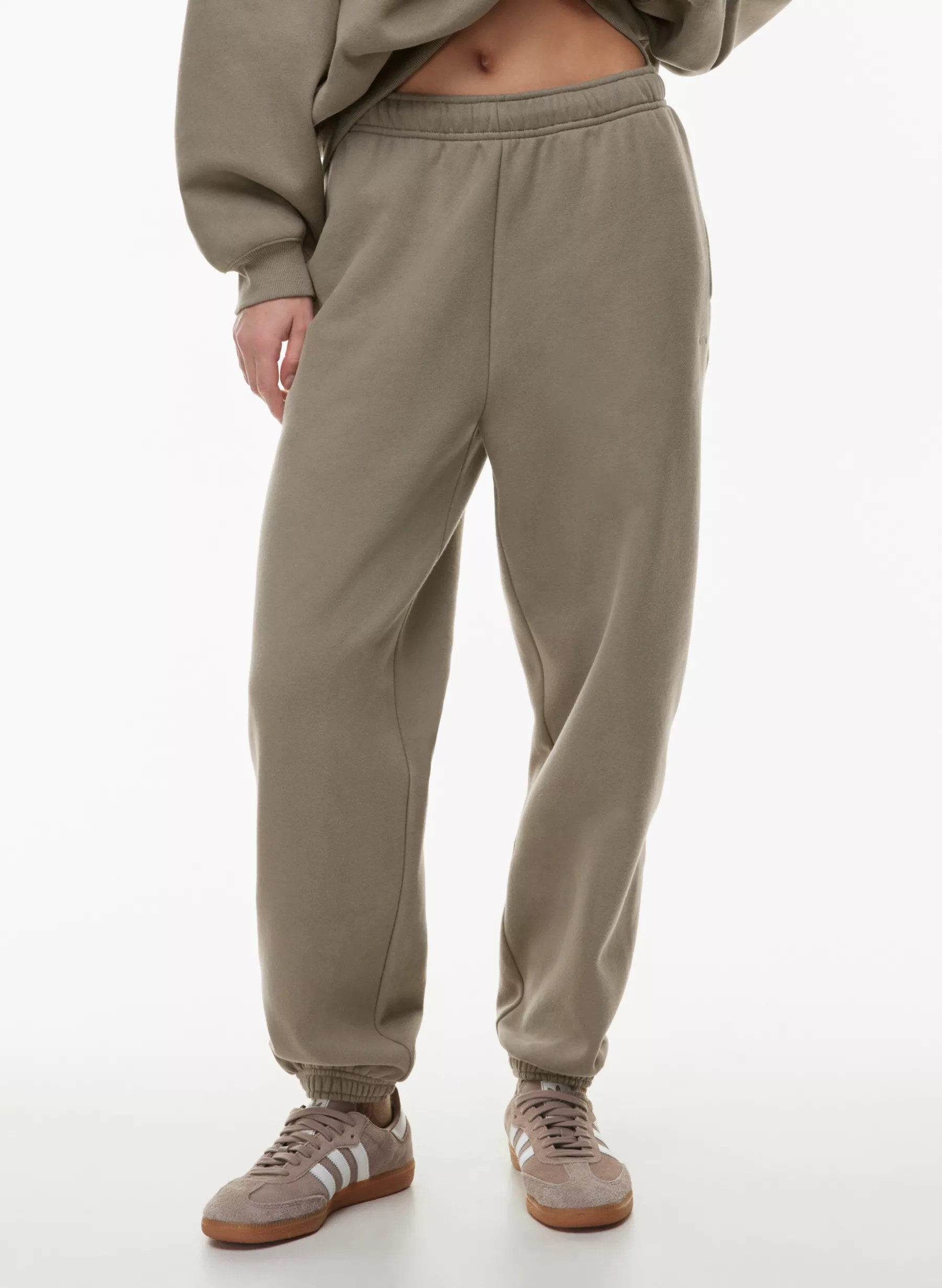 COZY FLEECE MEGA SWEATPANT™ | Aritzia