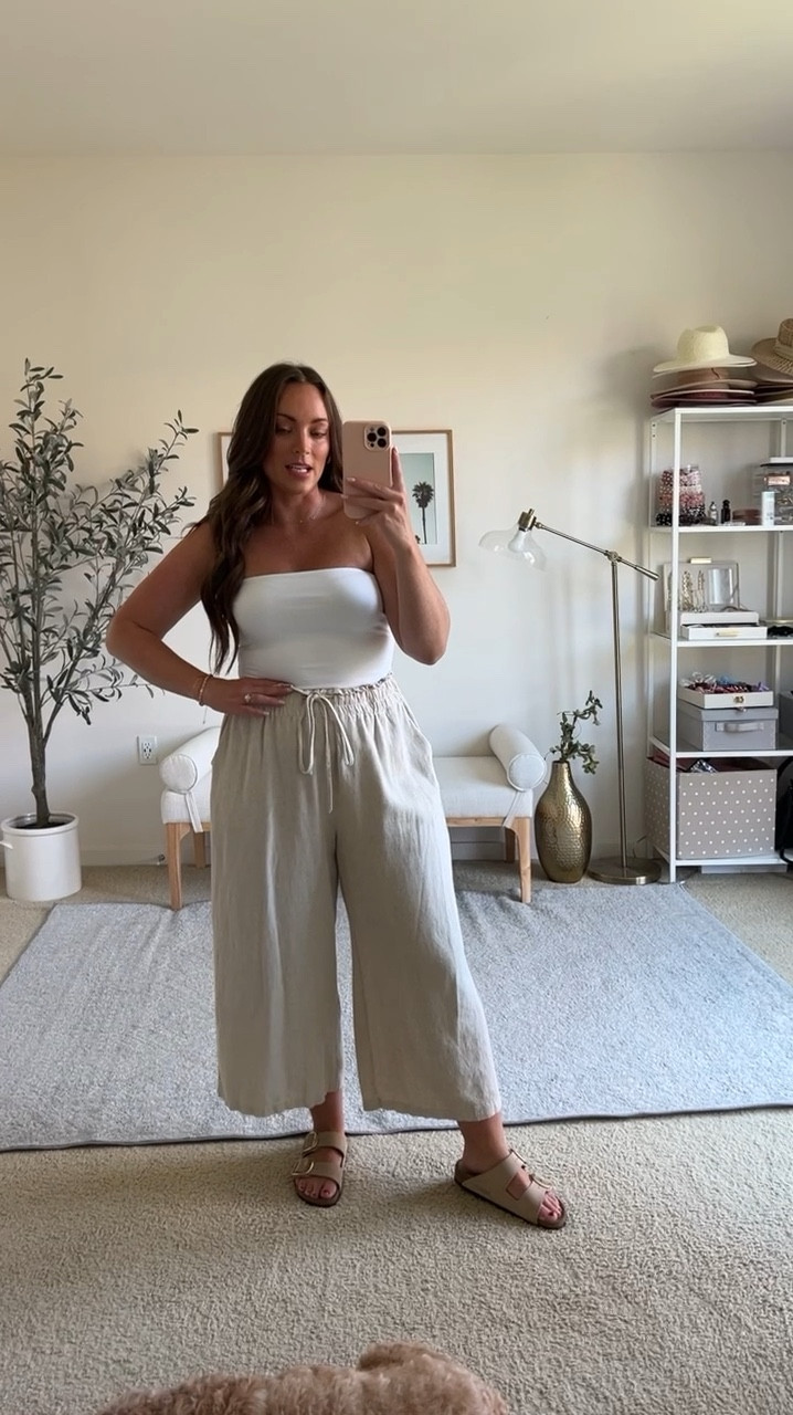 My go to comfy but pulled together outfit for a summer day ❤️

Top size medium
Pants XL comes in lots of colors!! 