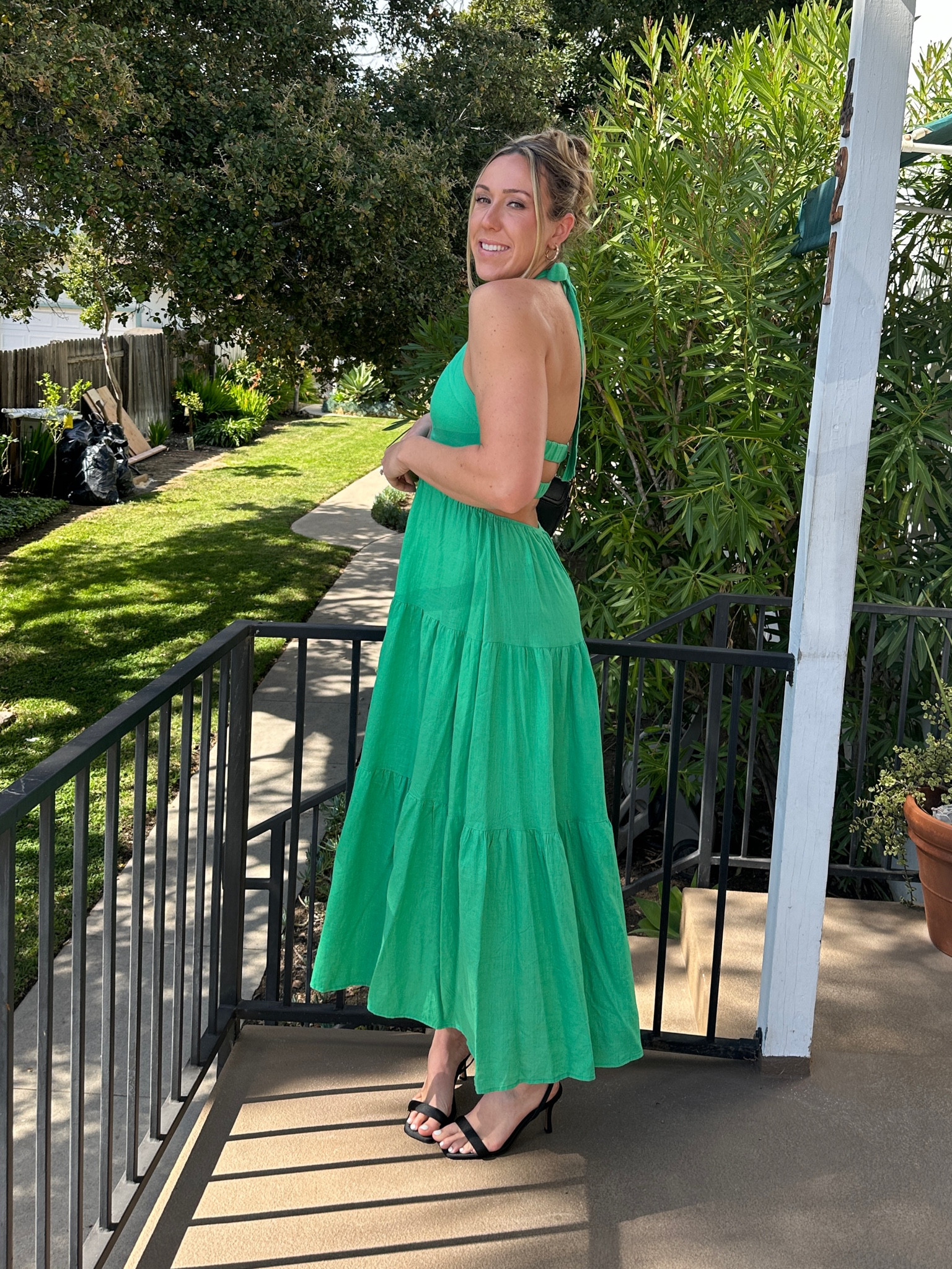 Green linen dress 💚 wedding guest 
