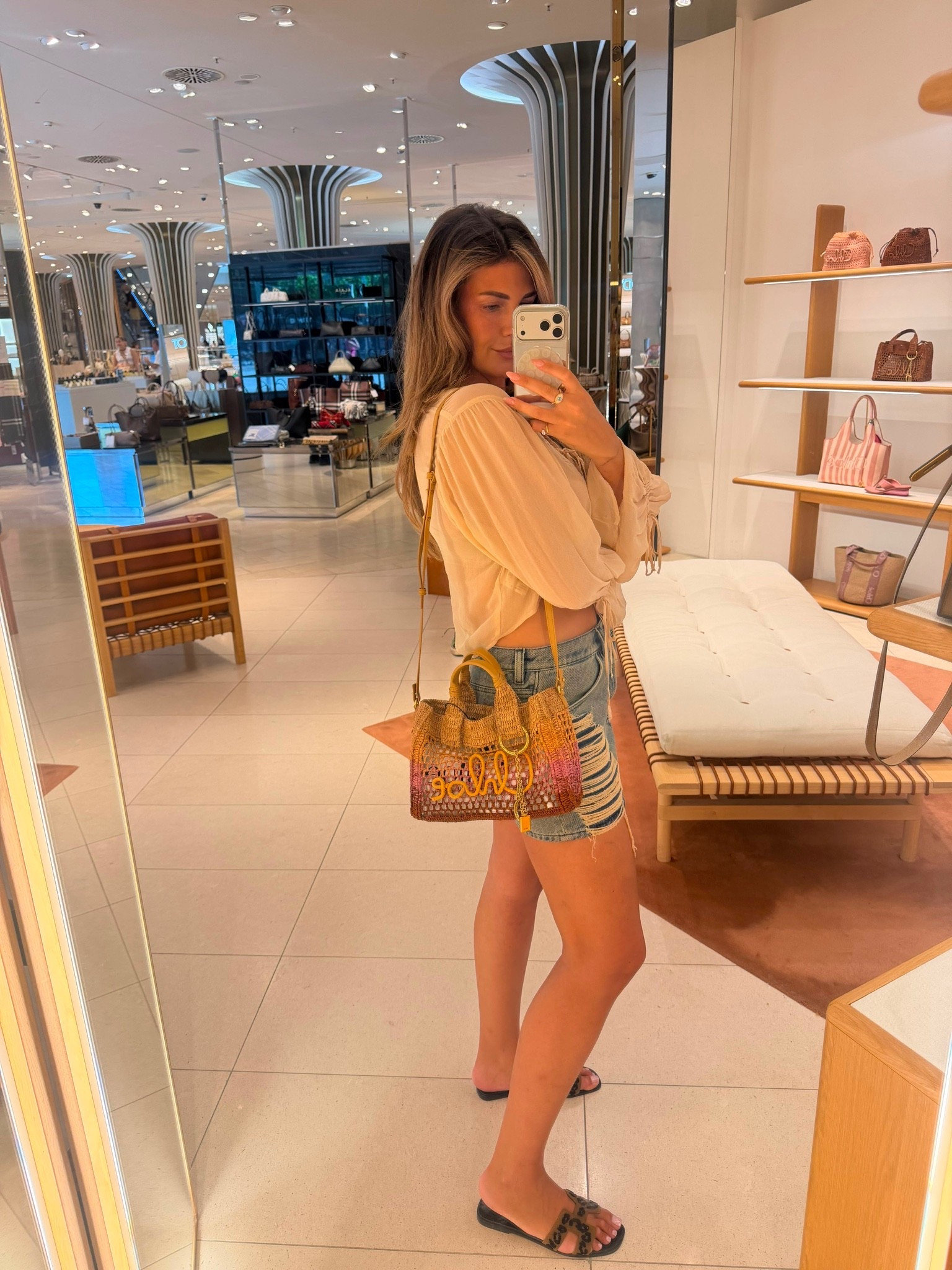 👜💖

#LTKeurope #LTKstyletip #LTKsummer