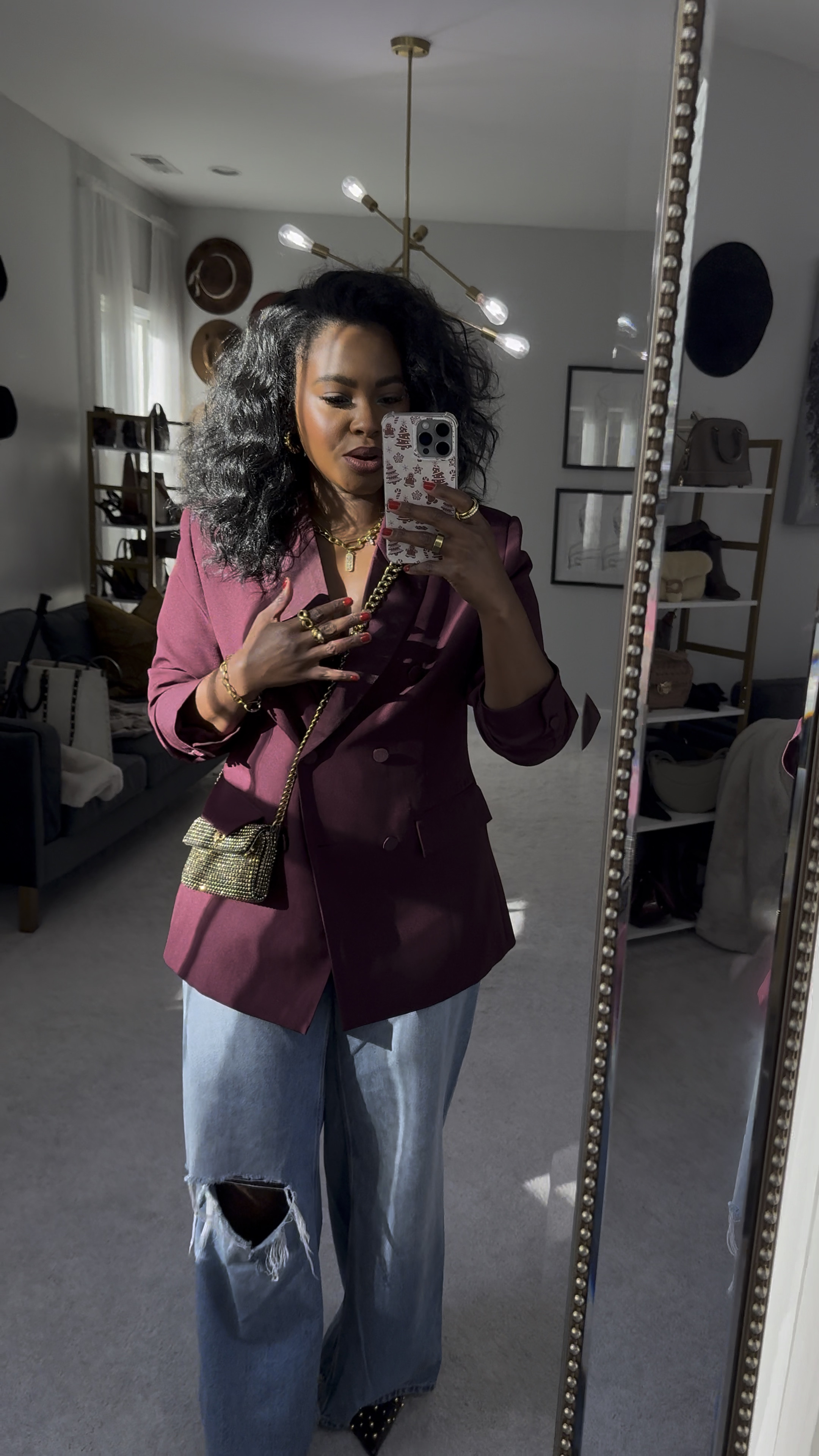 I think this is my color. What we think? I got the blazer in a Large and the jeans in a 30 Long for an oversized fit. The heels are via Zara 3892/410 (currently only have sizes 6-8.5) Red Vanilla Perfume 120/674

#LTKMidsize #LTKItBag