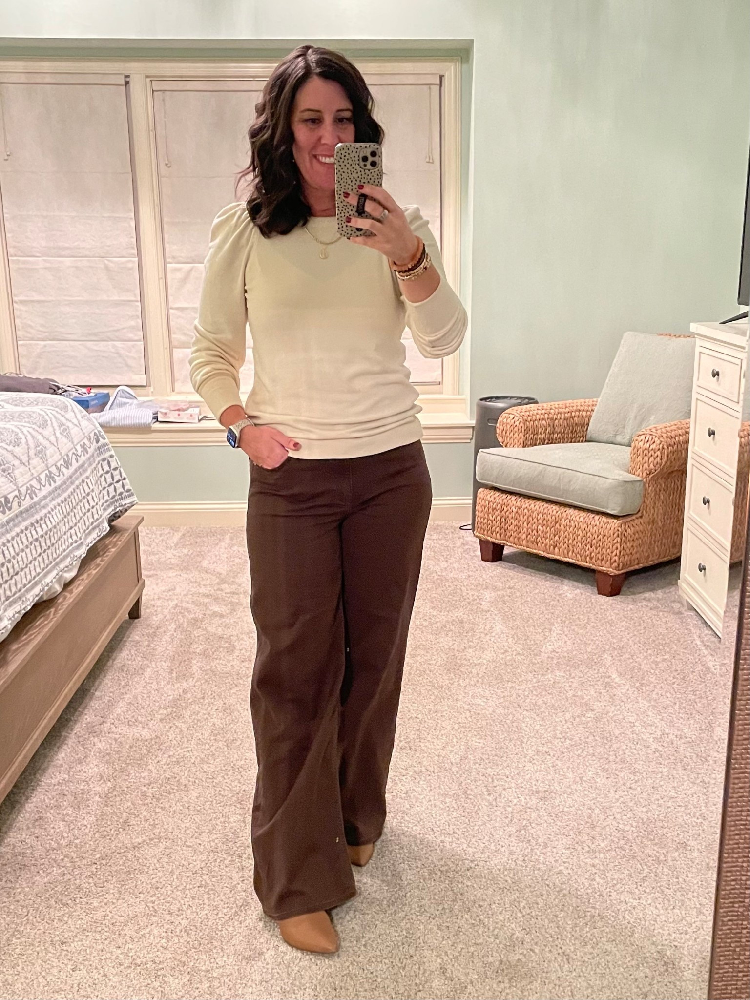 New and old 

Pants: size up 2
Top: old
Boots: tts 

#LTKWorkwear #LTKOver40 #LTKootd