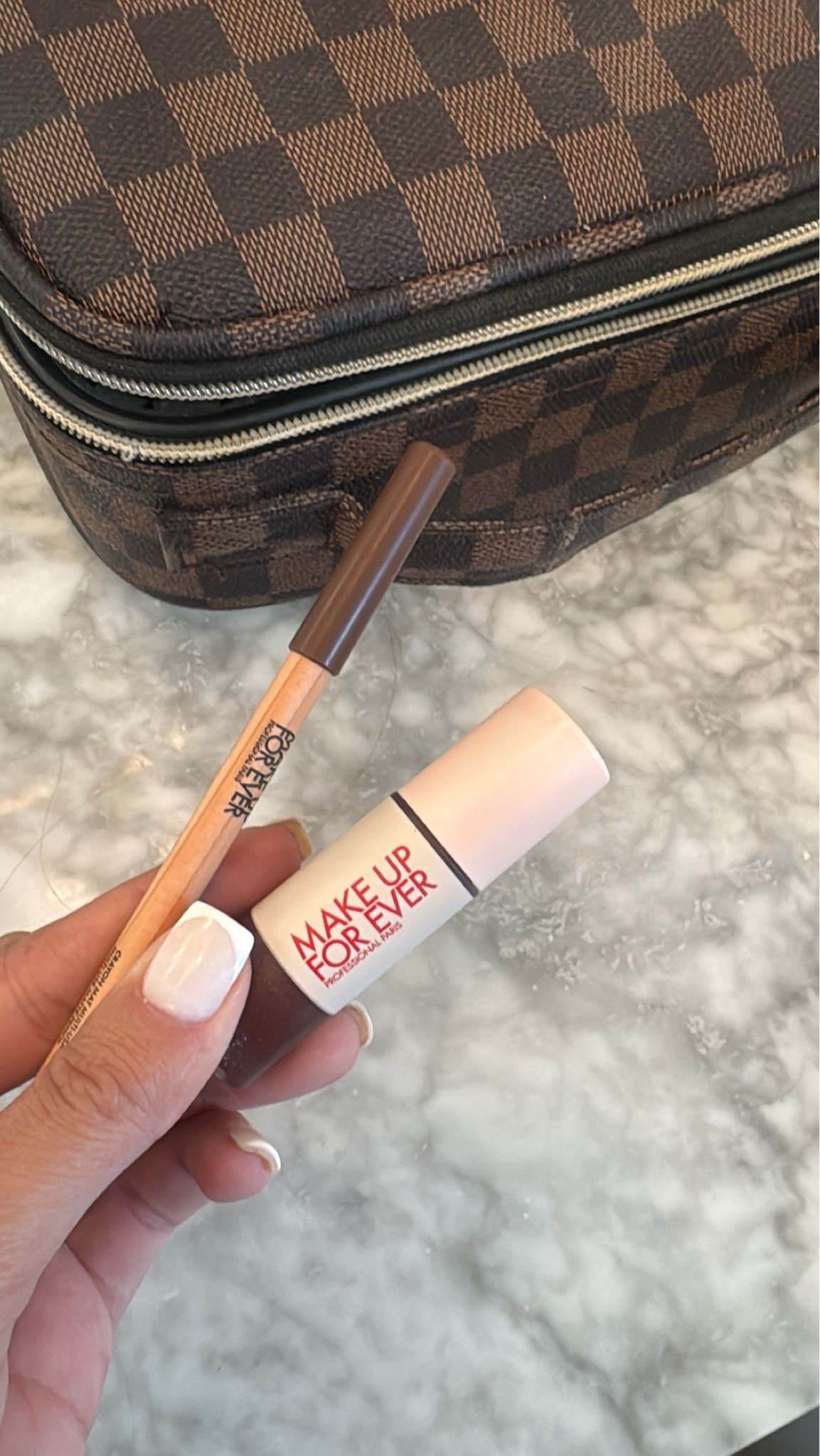@Sephora is having a deal on my new favorite lip combo when you buy the liner and the gloss! Love these shades that I’m wearing and I’m excited to try more next time I restock! 💋
Shade for both: Limitless Brown

#lipgloss #lipliner #lipcombo #makeup #makeuproutine #beauty

#LTKmomlife #LTKBeauty #LTKdayinmylife