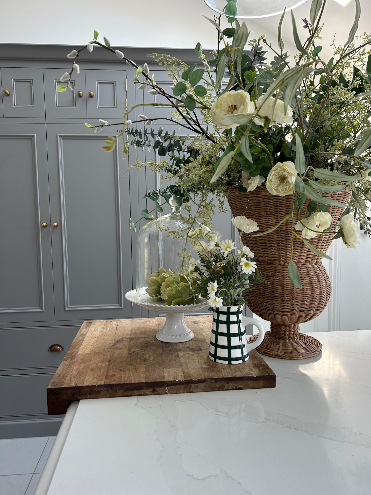 Pretty spring corners 

#LTKspring #LTKhome #LTKeurope