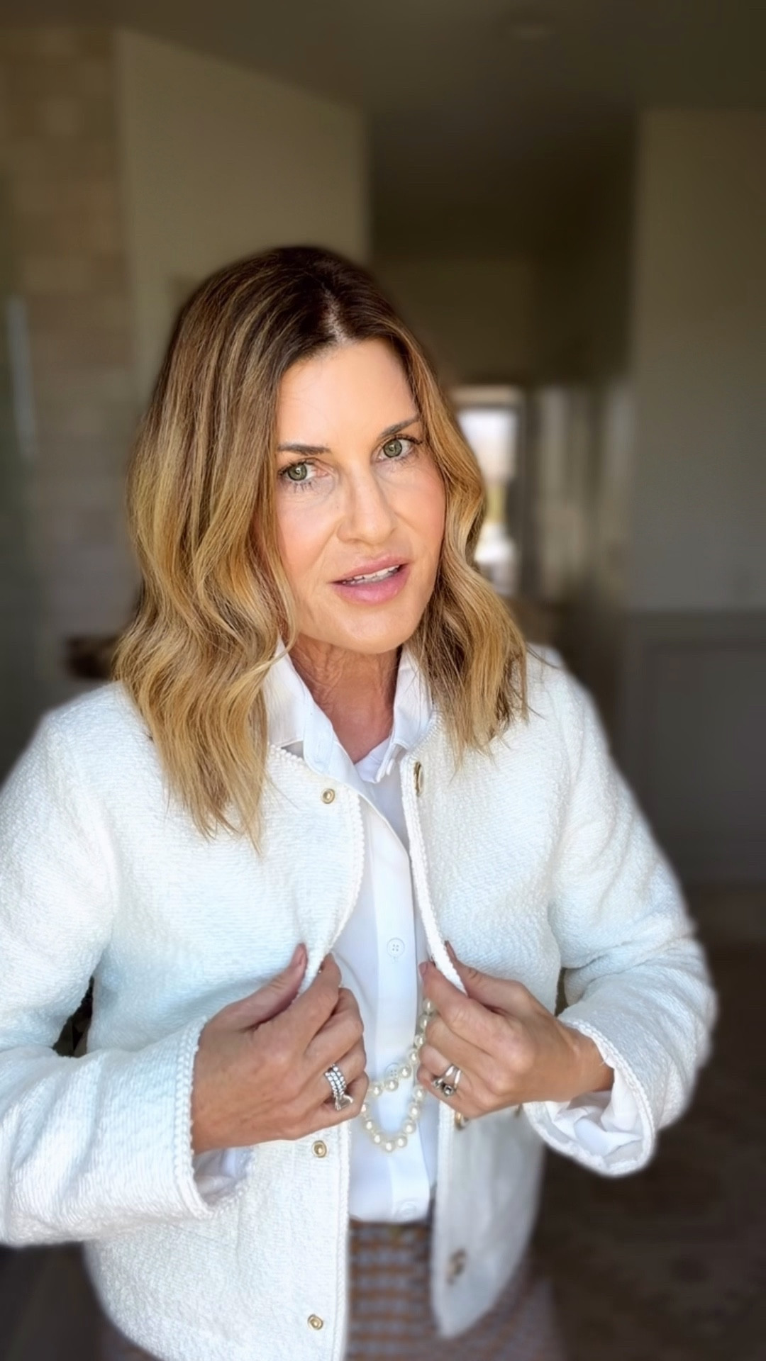 I’m wearing a small in this cute tweed blazer @walmartstyle 