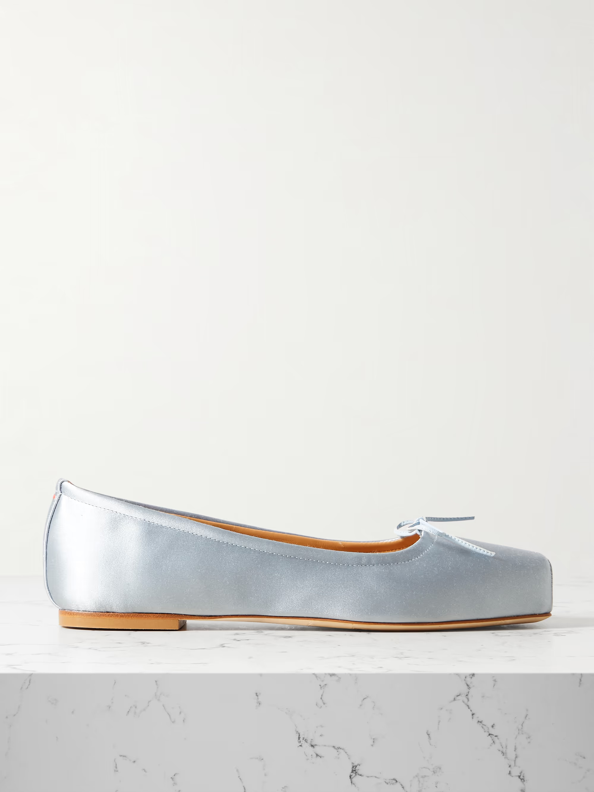 Gabriella Ballerinas aus Satin | NET-A-PORTER (UK & EU)