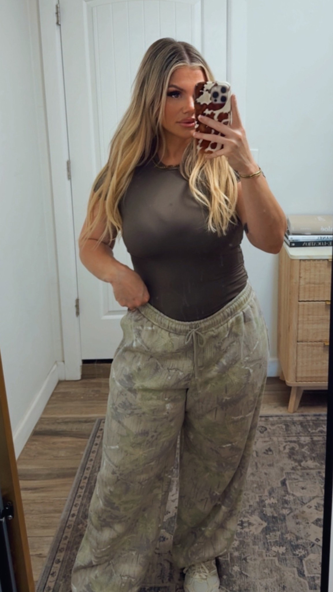 Sweats on repeat 🔁 

#LTKMidsize #LTKSaleAlert #LTKPetite