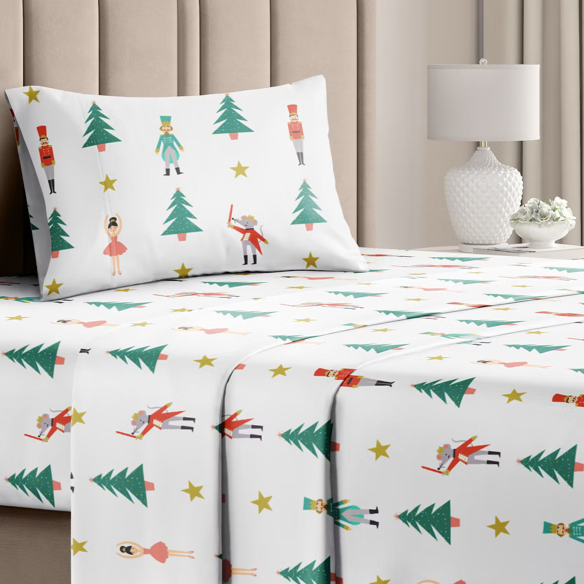 4 Piece Christmas Pattern Sheet Set - Soft, Wrinkle-Resistant Holiday Bedding - CGK Linens | Target