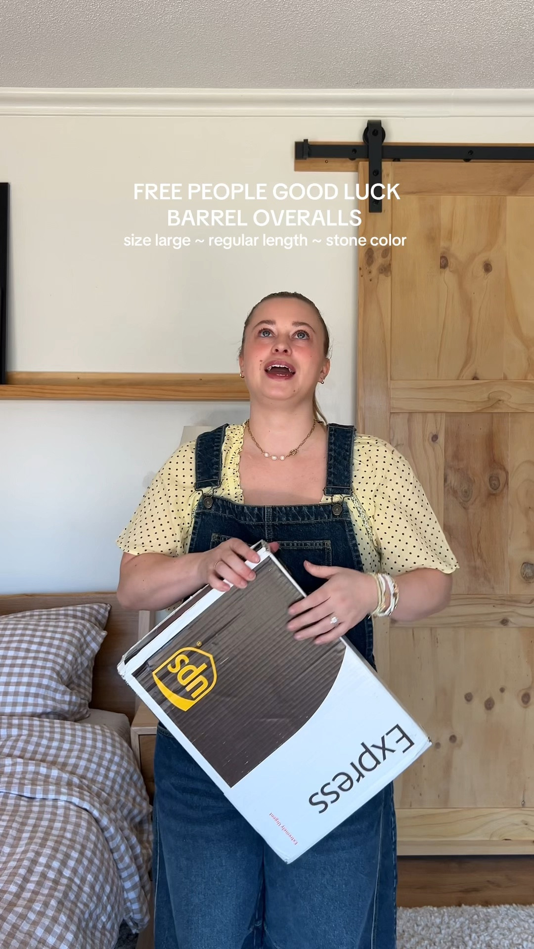 Free people good luck barrel overalls 🫶🏻🤍 size large stone color <3 #goodluckoveralls #freepeopleoveralls #barreloveralls #overalls #goodluckbarreloveralls 