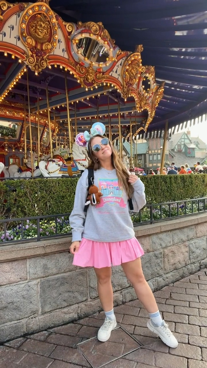 I love a theme park day 

#LTKTravel #LTKootd #LTKdayinmylife