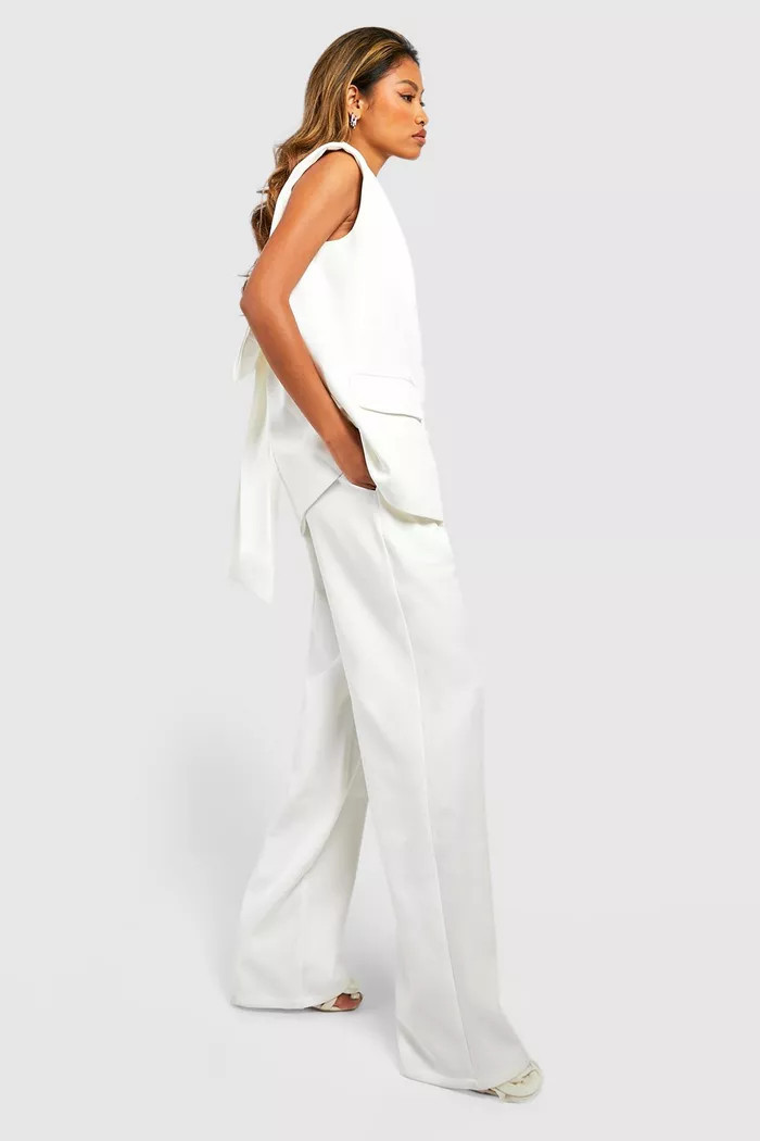 Pleat Front Straight Leg Dress Pants | boohoo (US & Canada)