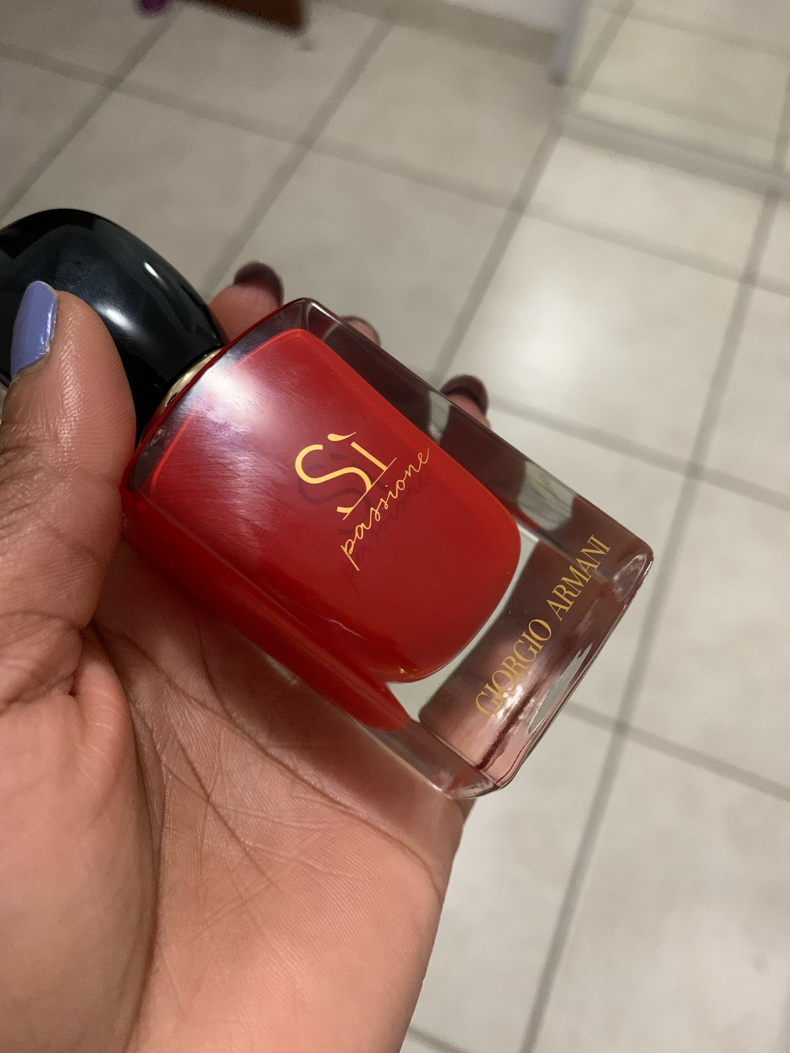 pra quem gosta de um perfume suave e floral esse é o ideal ❣️