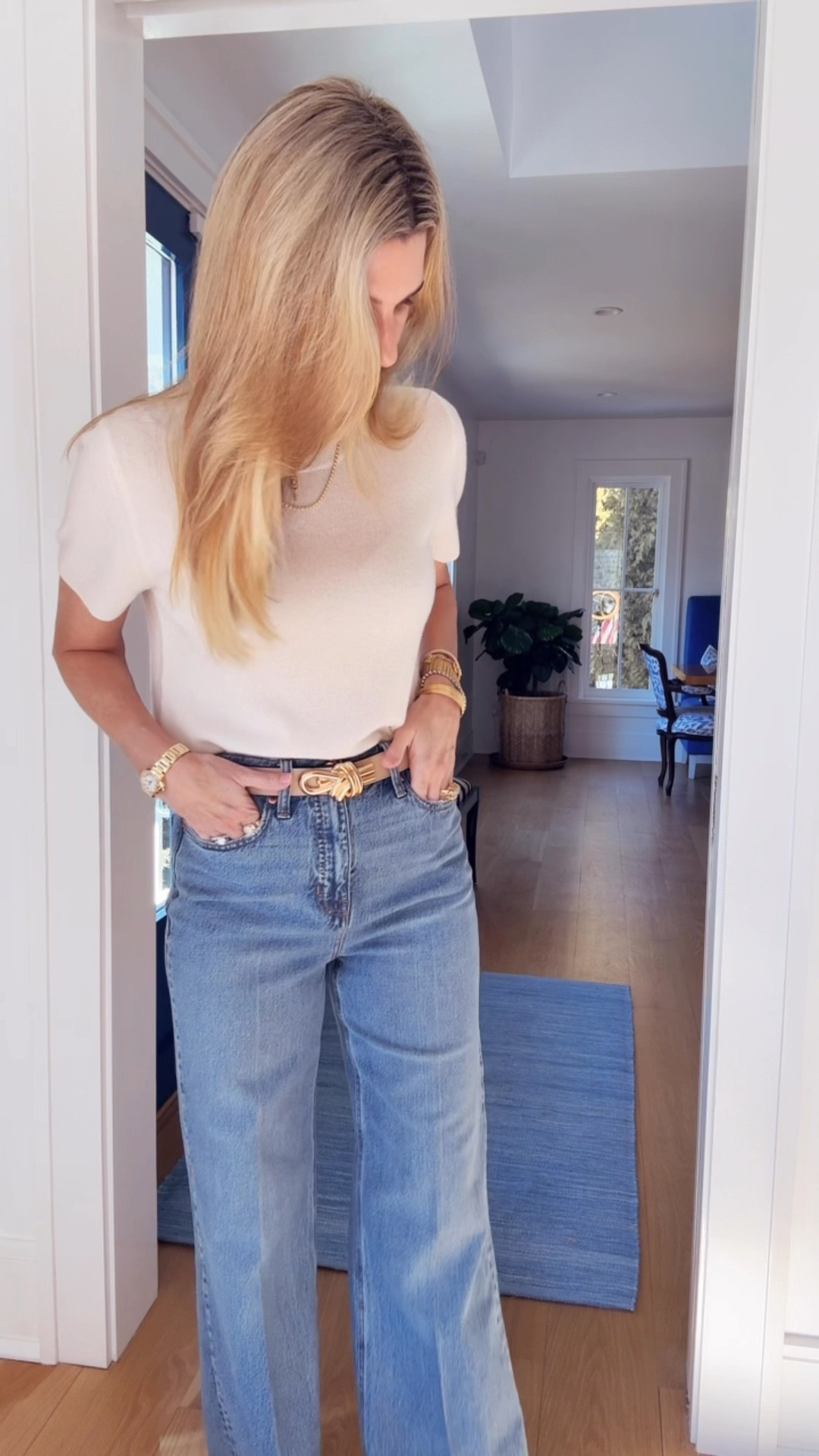 Jeans run TTS. Belts runs a bit small but are of course adjustable, I am wearing sz M in the cashmere tee

#LTKFindsUnder100 #LTKFindsUnder50