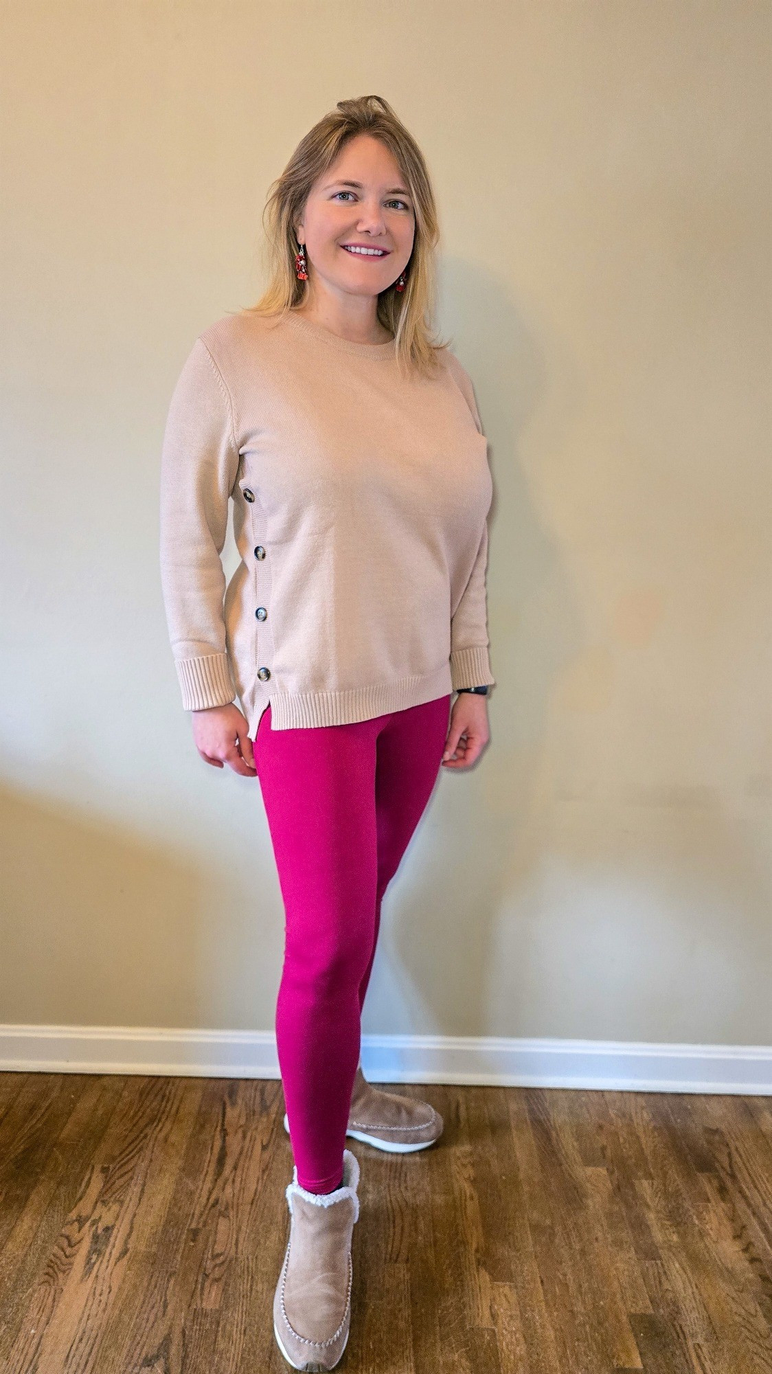 Festive and functional ✨Volunteered at the kids’ Holiday Shoppe after work and this Amazon outfit kept me comfy, cute, and feeling (somewhat 😂) put together for the holiday chaos.💚 Amazon Top – on sale for $19.99+ (orig. $32.99)❤️ Amazon Leggings – only $12.99+ (orig. $17.99)Perfect for busy mom days, volunteering, errands, or just embracing the holiday hustle. 🎄✨

#LTKmomlife #LTKMidsize #LTKFindsUnder50