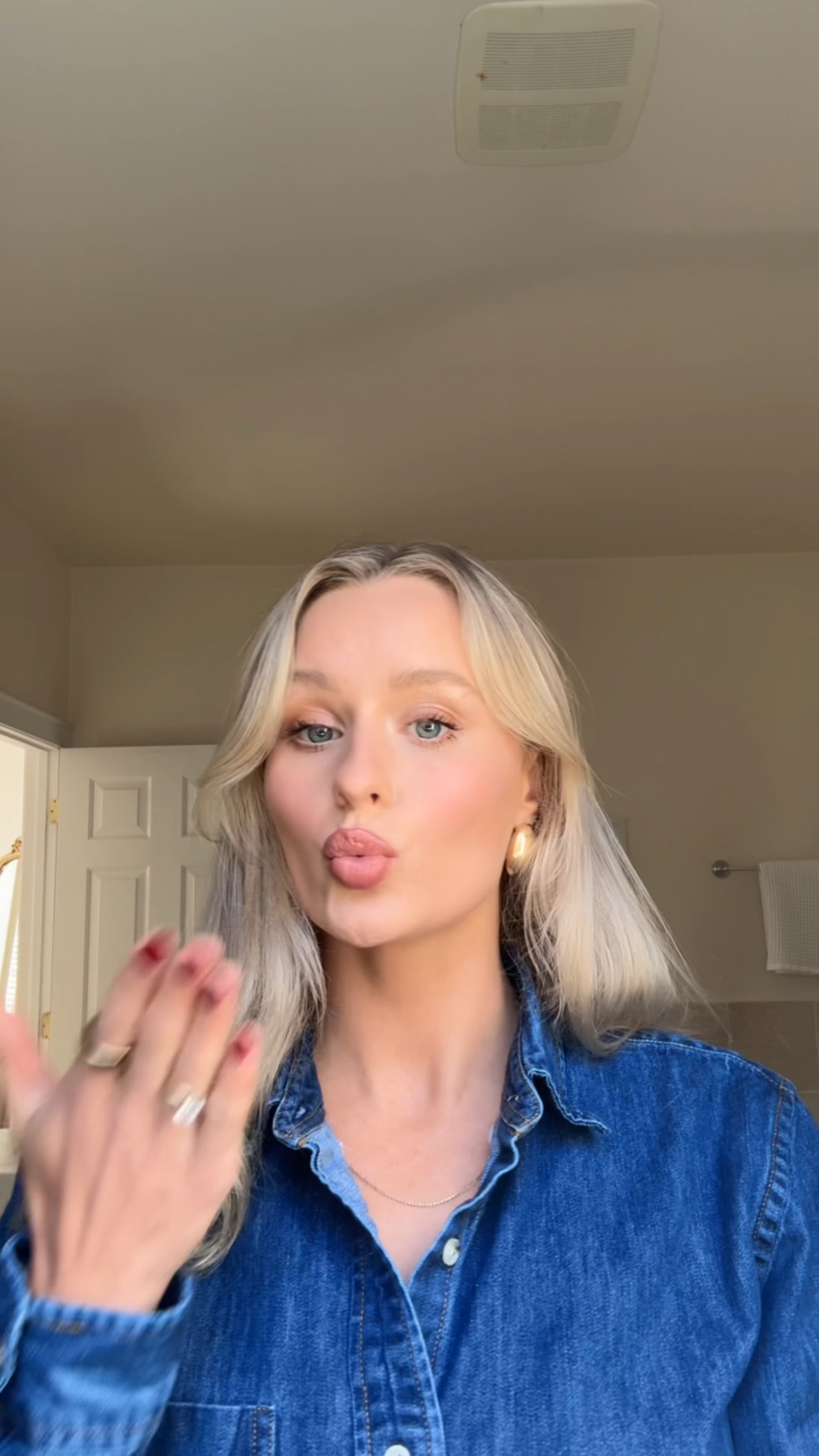 Updated makeup / routine just in time for the Sephora sale! ✨💄 all of my favorites are linked.

#LTKVideo #LTKFindsUnder50 #LTKBeauty