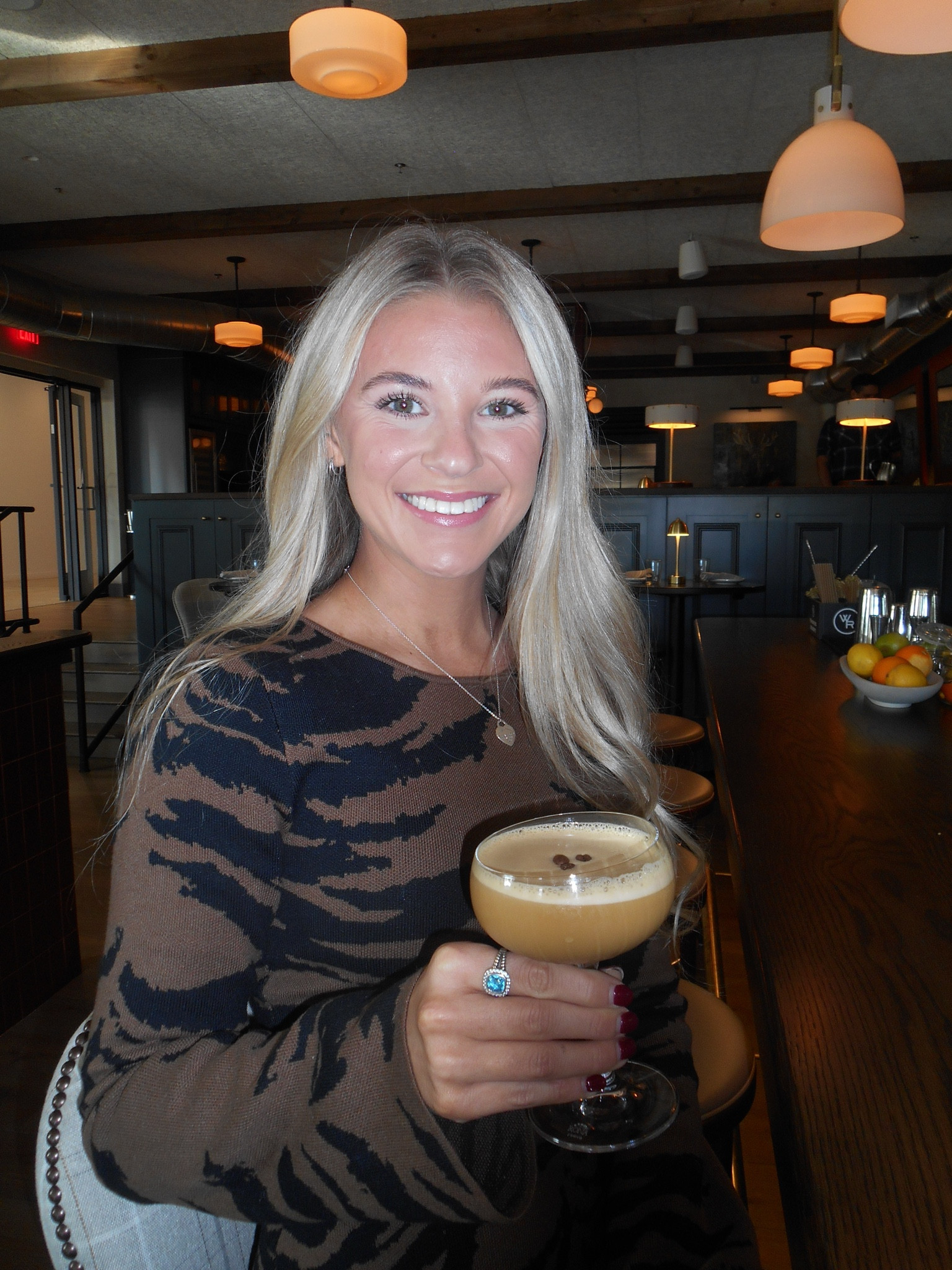 This dress is perfection 😇 #revolve #lineanddot #styledbyvalerye